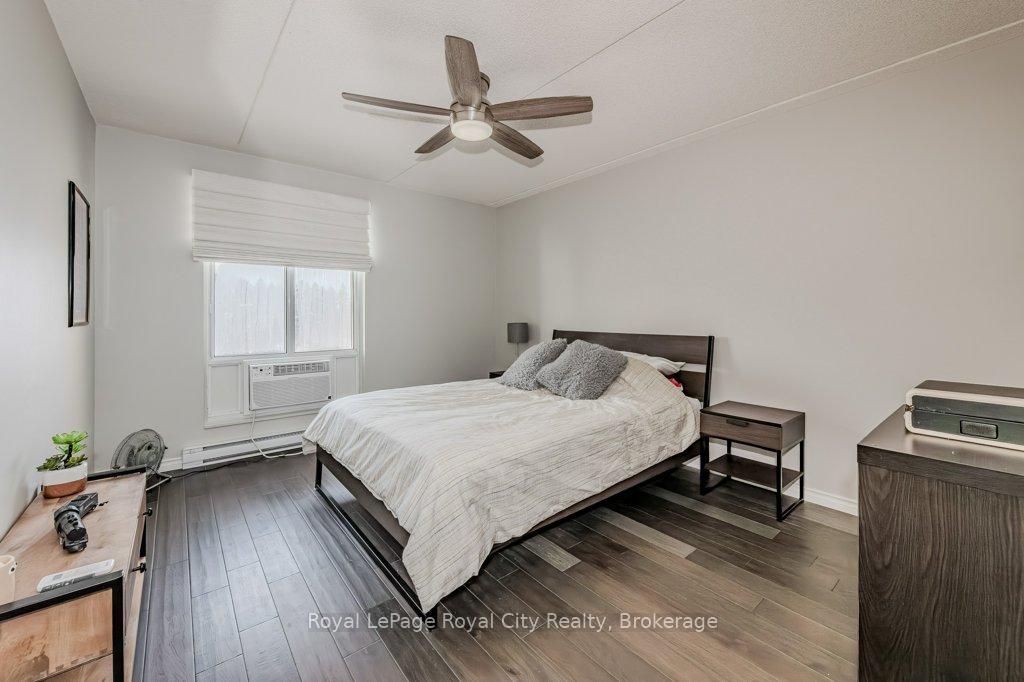 Photo 14 of Unit 503, 8 Christopher Court, Guelph, Kortright West — HOMEH