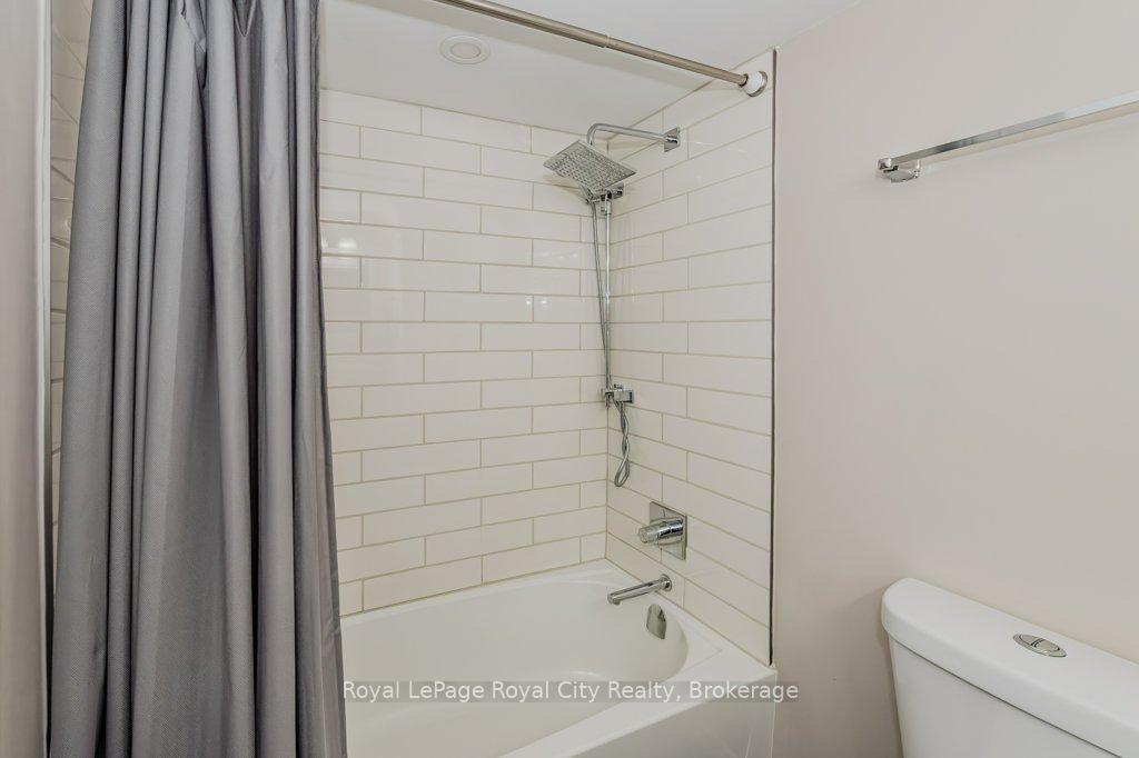 Photo 18 of Unit 503, 8 Christopher Court, Guelph, Kortright West — HOMEH