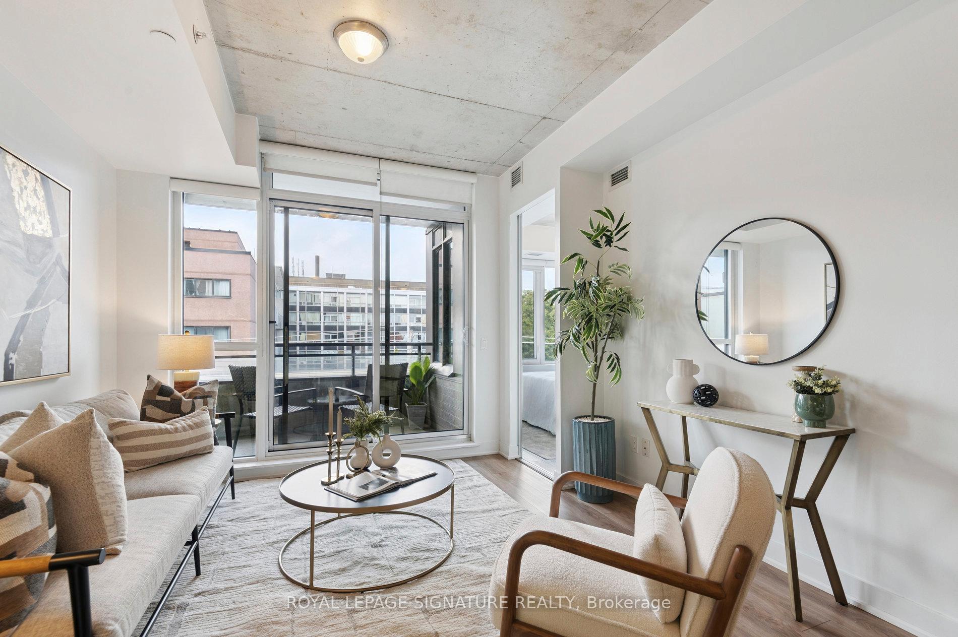 Photo 9 of Unit 407, 665 Kingston Road, Toronto, The Beaches — HOMEH
