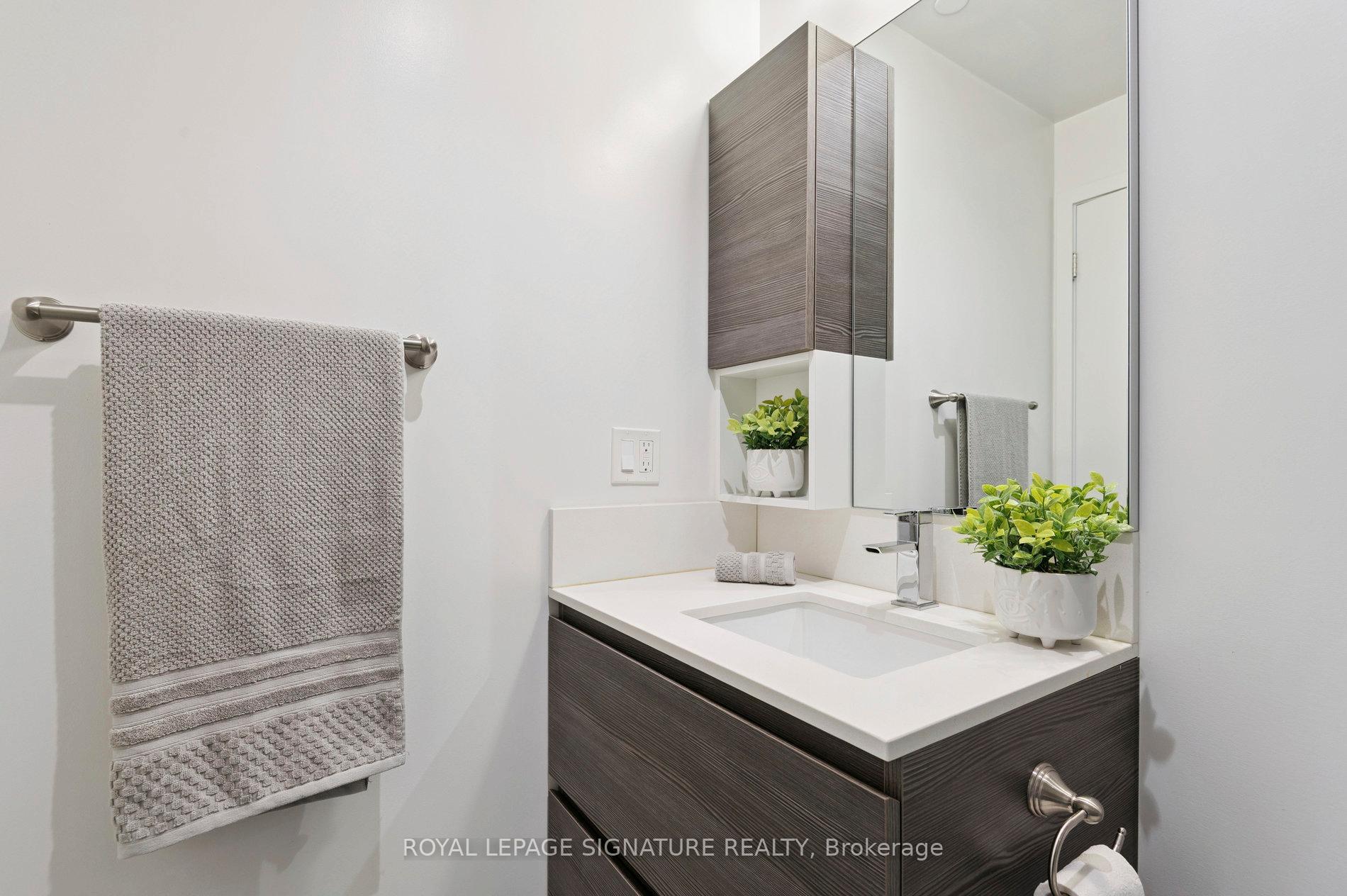 Photo 34 of Unit 407, 665 Kingston Road, Toronto, The Beaches — HOMEH