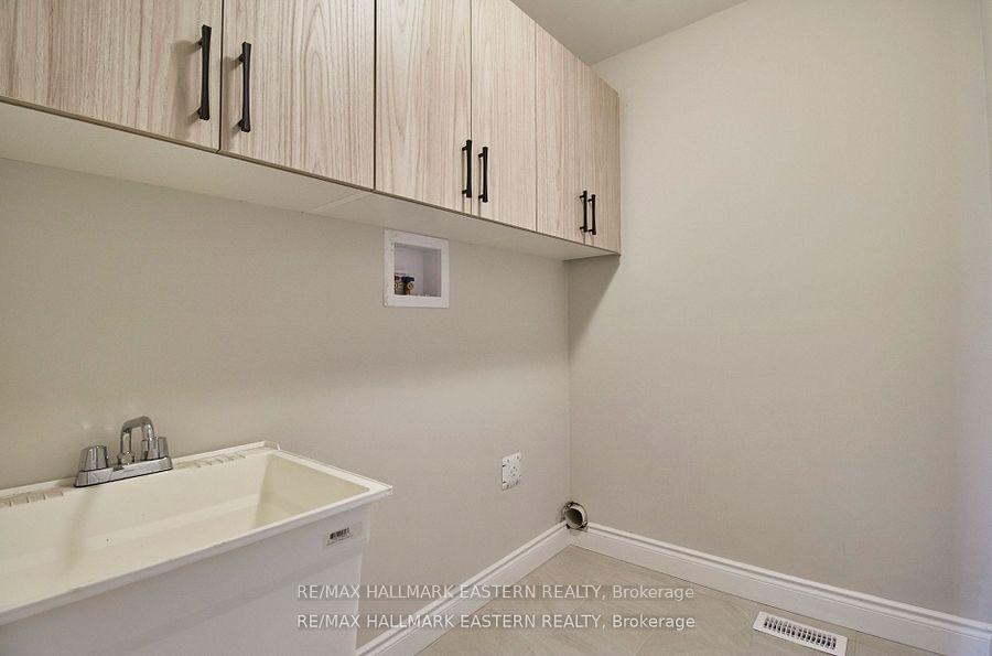 Photo 20 of 37 Coldbrook Drive, Cavan Monaghan, Cavan Twp — HOMEH