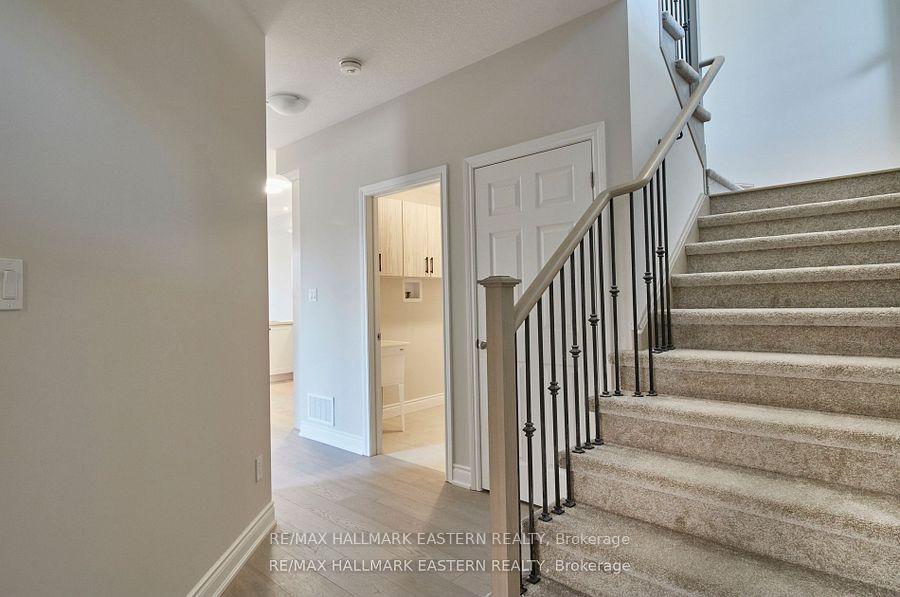 Photo 22 of 37 Coldbrook Drive, Cavan Monaghan, Cavan Twp — HOMEH