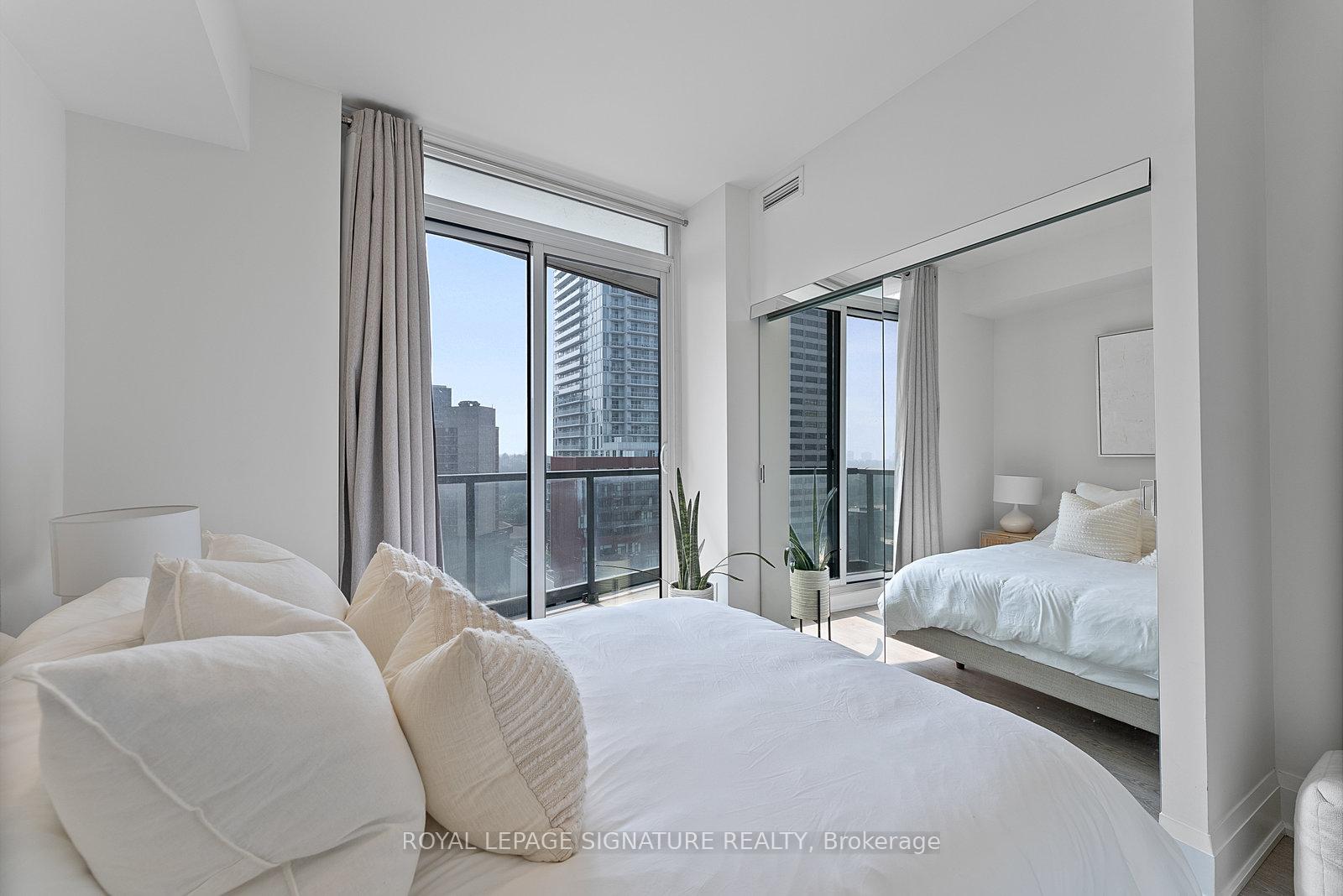 Photo 14 of Unit 1505, 30 Roehampton Avenue, Toronto, Mount Pleasant West — HOMEH