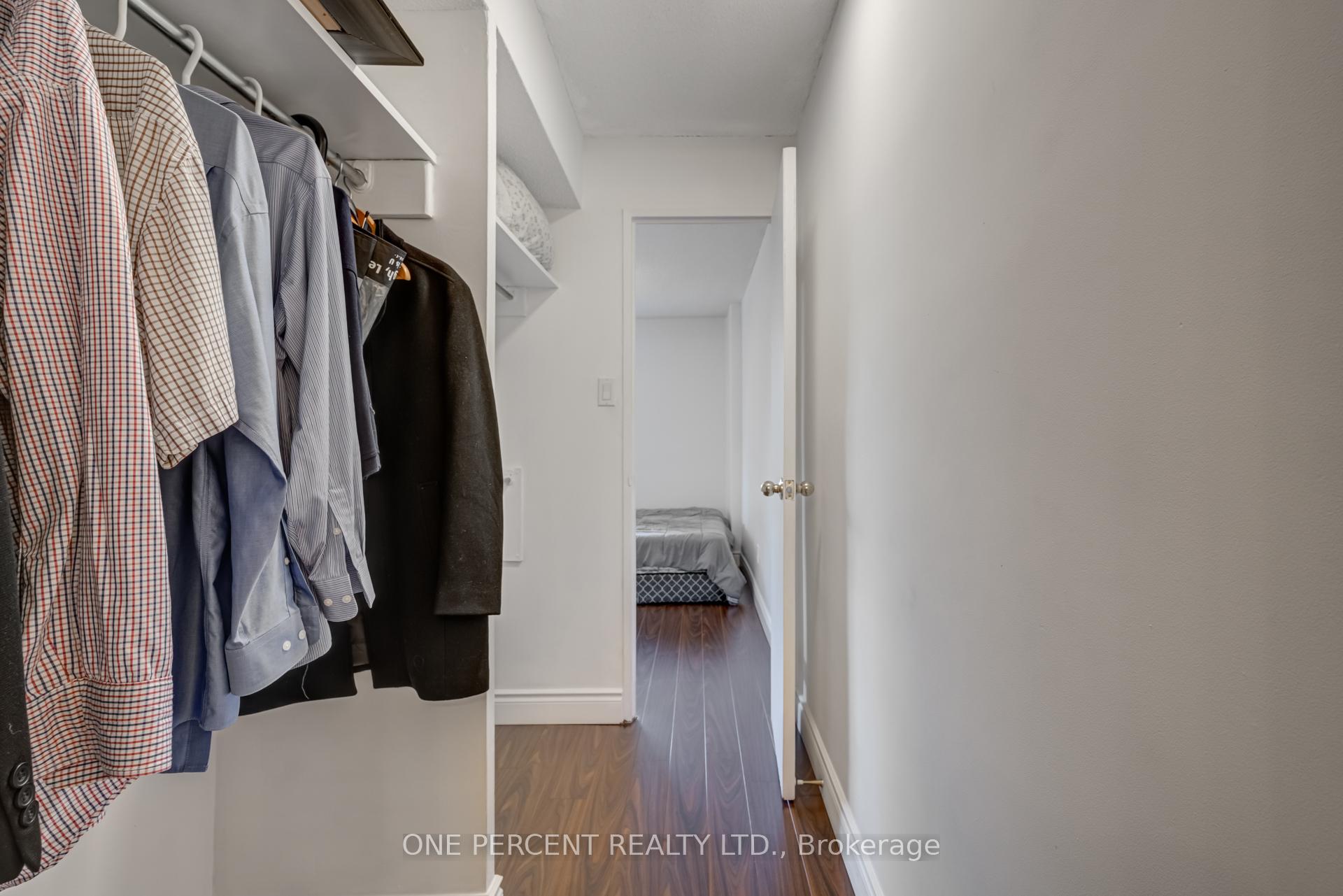 Photo 19 of Unit 409, 80 Inverlochy Boulevard, Markham, Royal Orchard — HOMEH