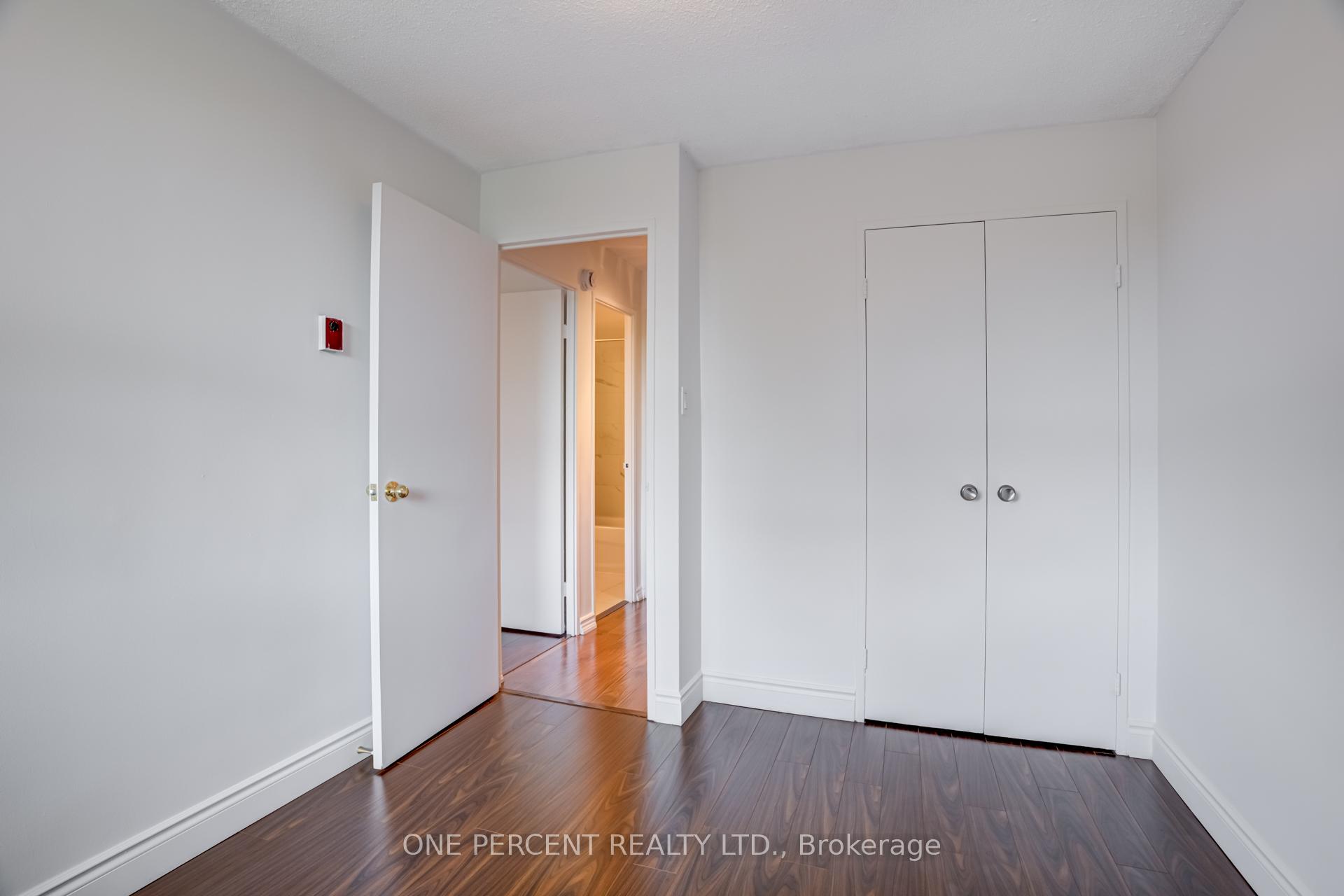 Photo 21 of Unit 409, 80 Inverlochy Boulevard, Markham, Royal Orchard — HOMEH