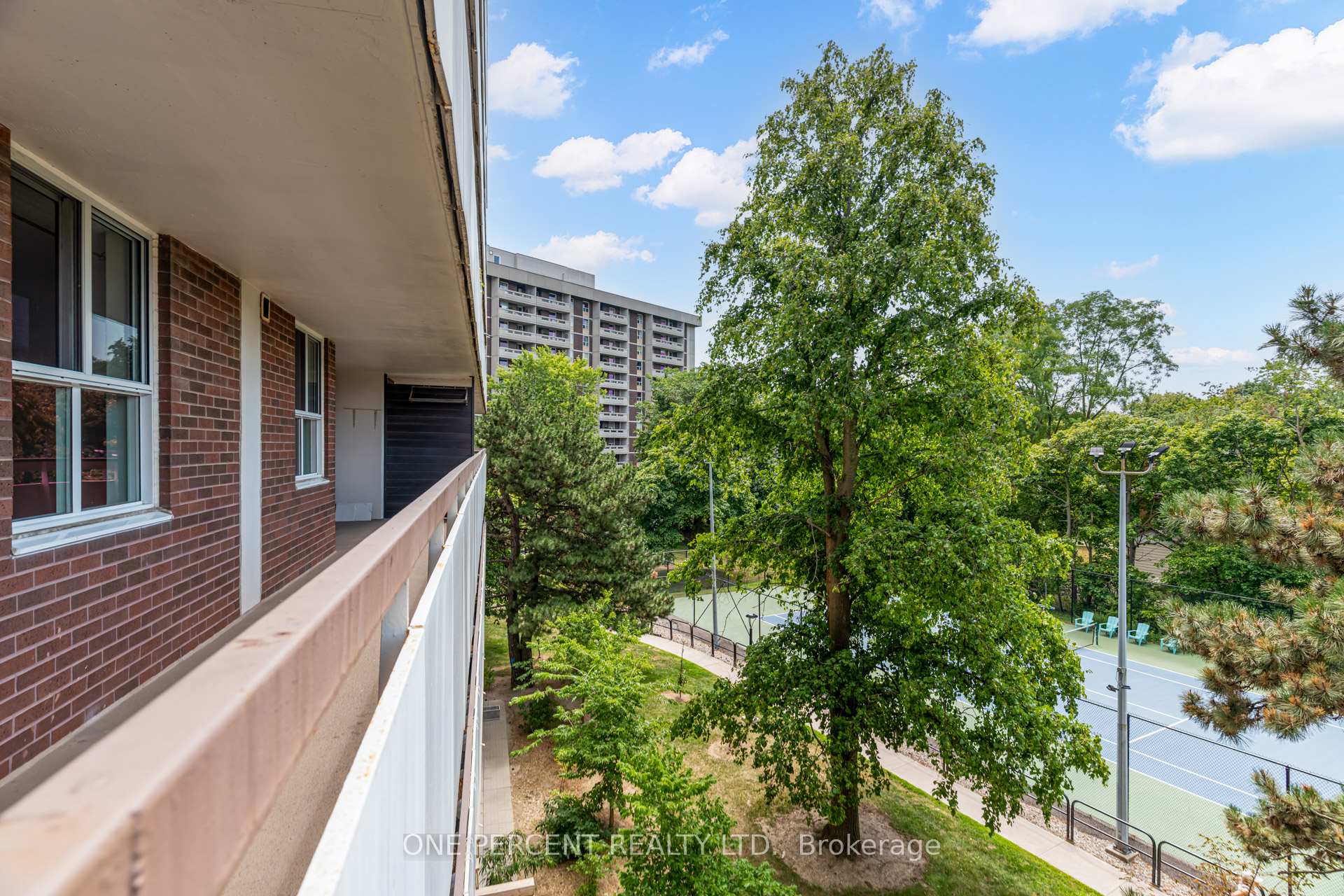 Photo 31 of Unit 409, 80 Inverlochy Boulevard, Markham, Royal Orchard — HOMEH