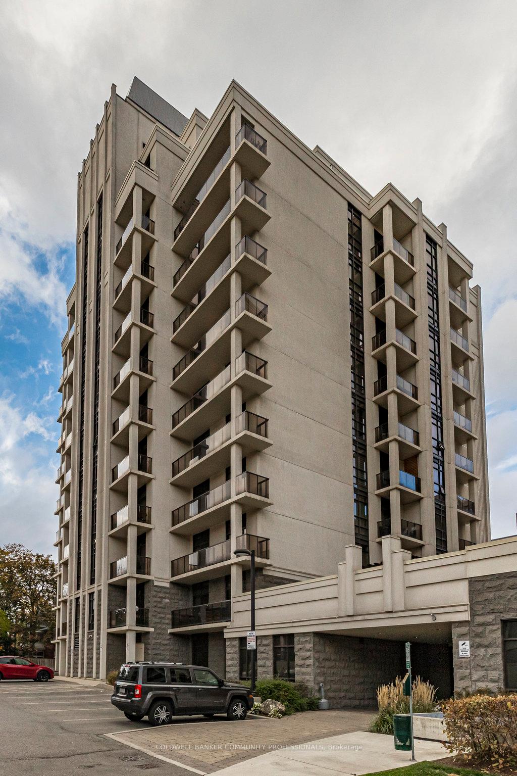 Photo 85 of Unit 206, 85 Robinson Street, Hamilton, Durand — HOMEH