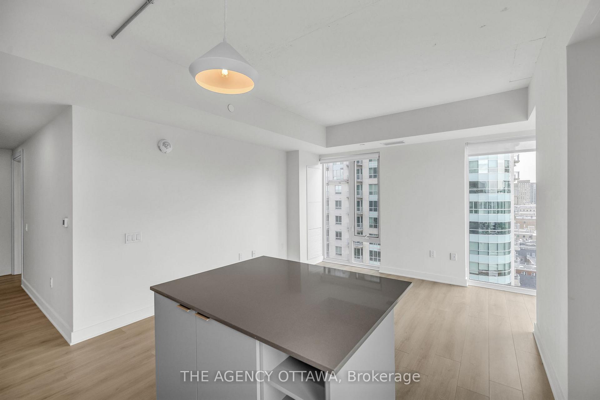 Photo 10 of Unit 1509, 199 Rideau Street, Ottawa, Lower Town/Byward Market — HOMEH