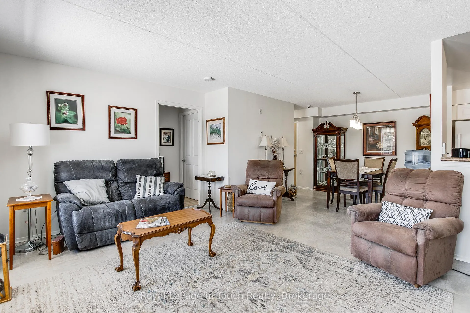 Photo 6 of Unit 315, 333 Lafontaine Road W, Tiny, Rural Tiny — HOMEH