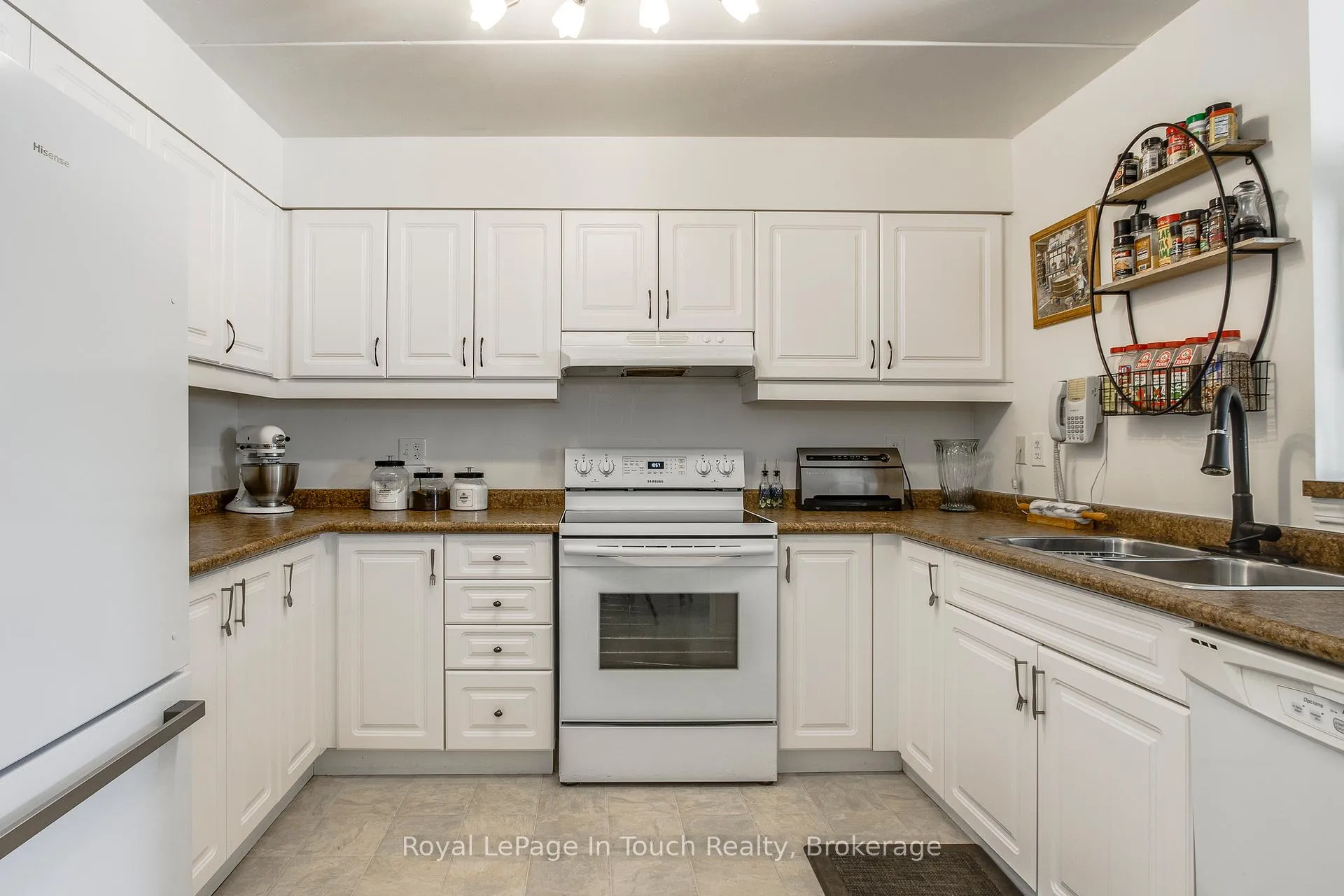 Photo 9 of Unit 315, 333 Lafontaine Road W, Tiny, Rural Tiny — HOMEH
