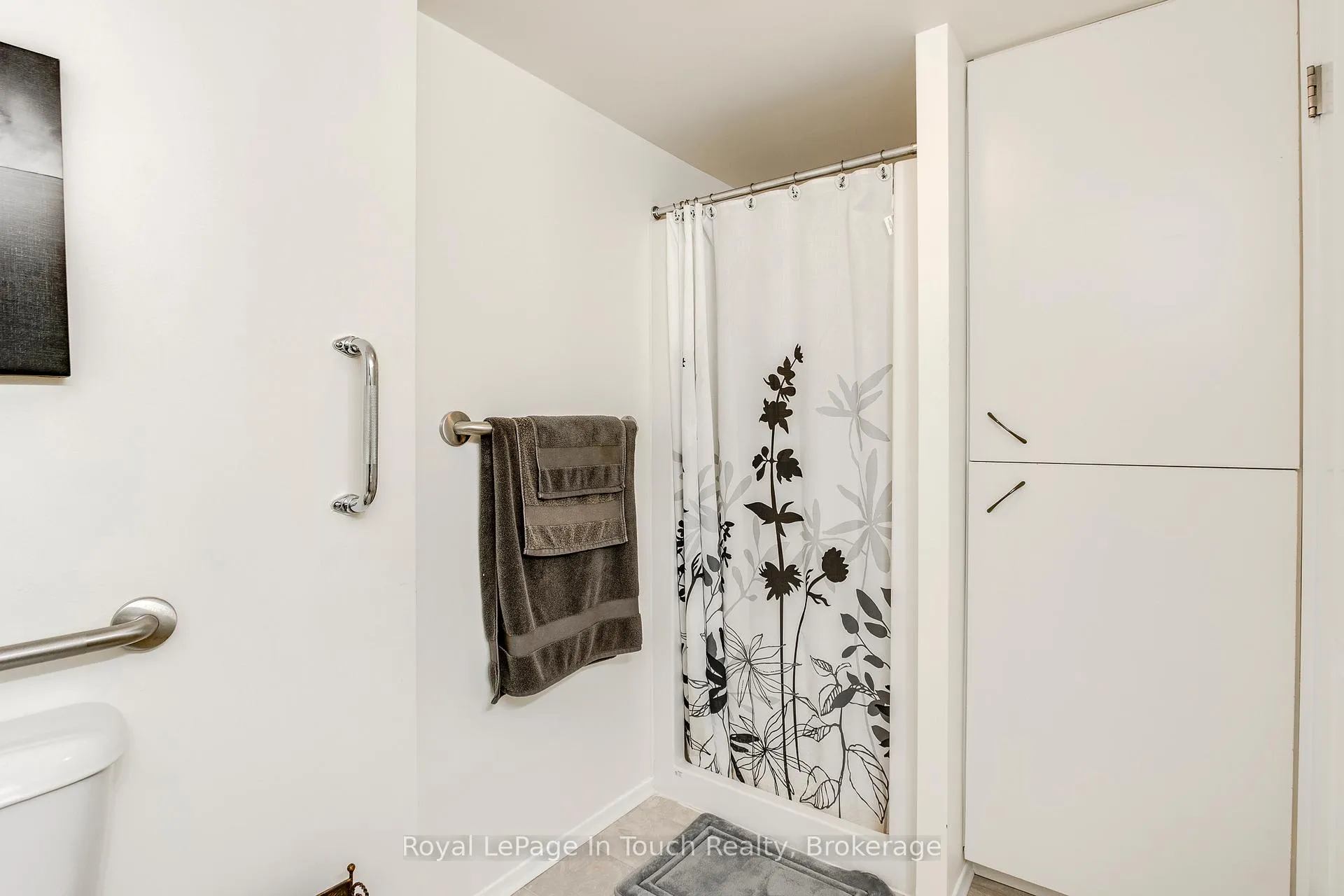Photo 19 of Unit 315, 333 Lafontaine Road W, Tiny, Rural Tiny — HOMEH