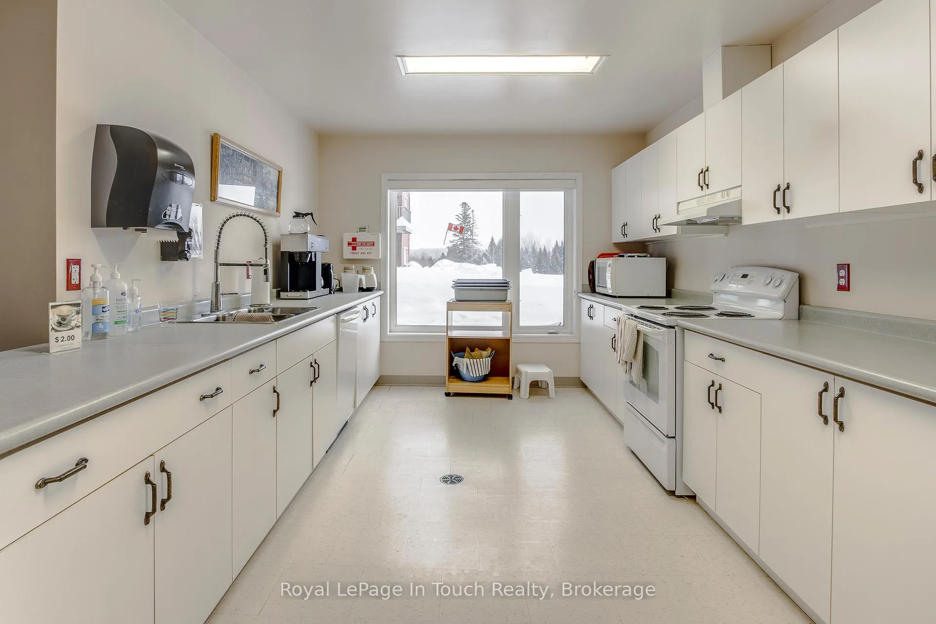 Photo 34 of Unit 315, 333 Lafontaine Road W, Tiny, Rural Tiny — HOMEH