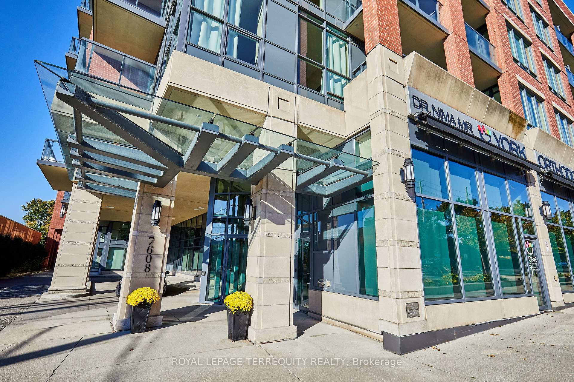 Photo 22 of Unit 428, 7608 Yonge Street, Vaughan, Crestwood-Springfarm-Yorkhill — HOMEH