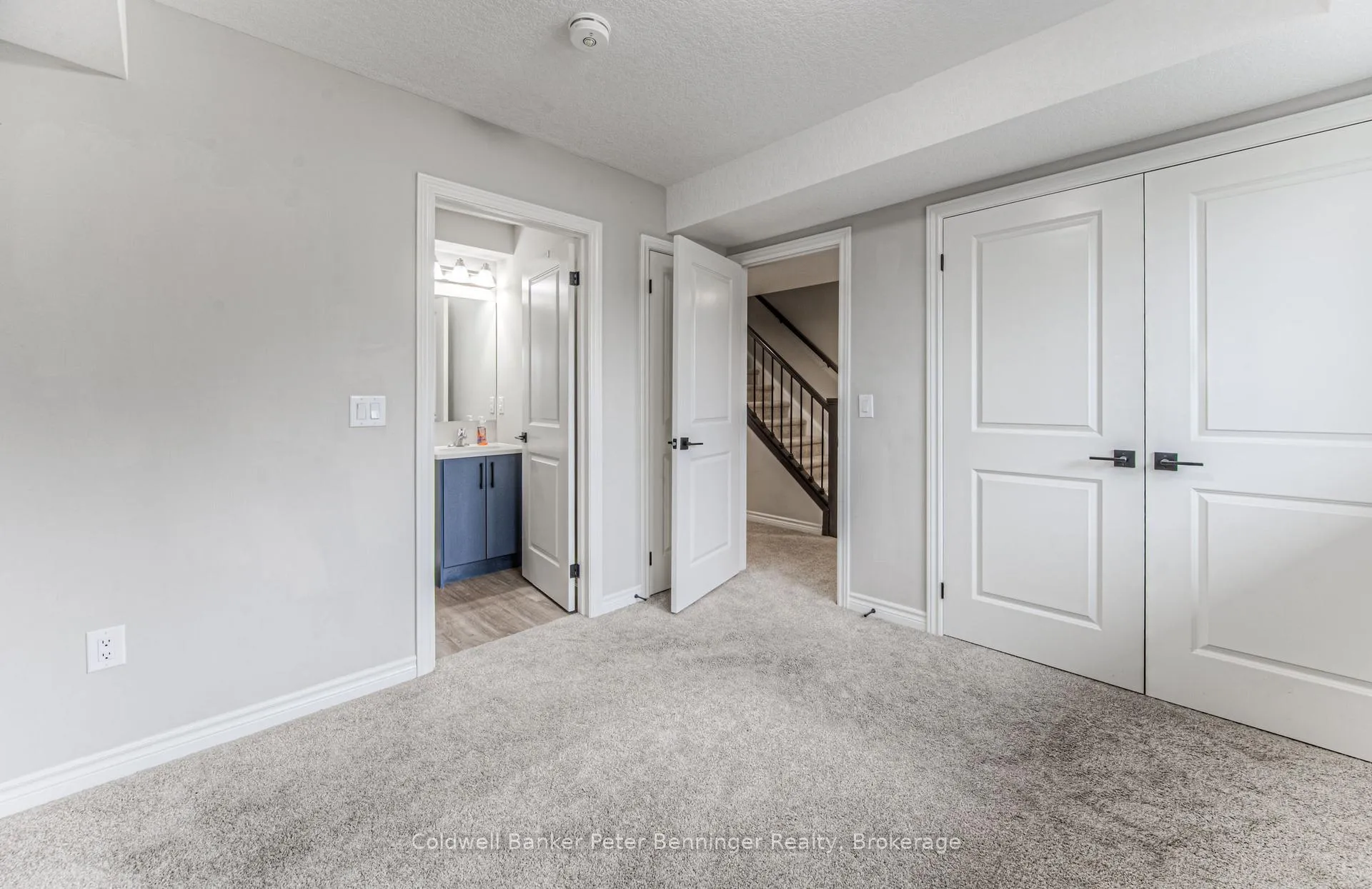 Photo 27 of 253 Chapel Hill Drive, Kitchener — HOMEH