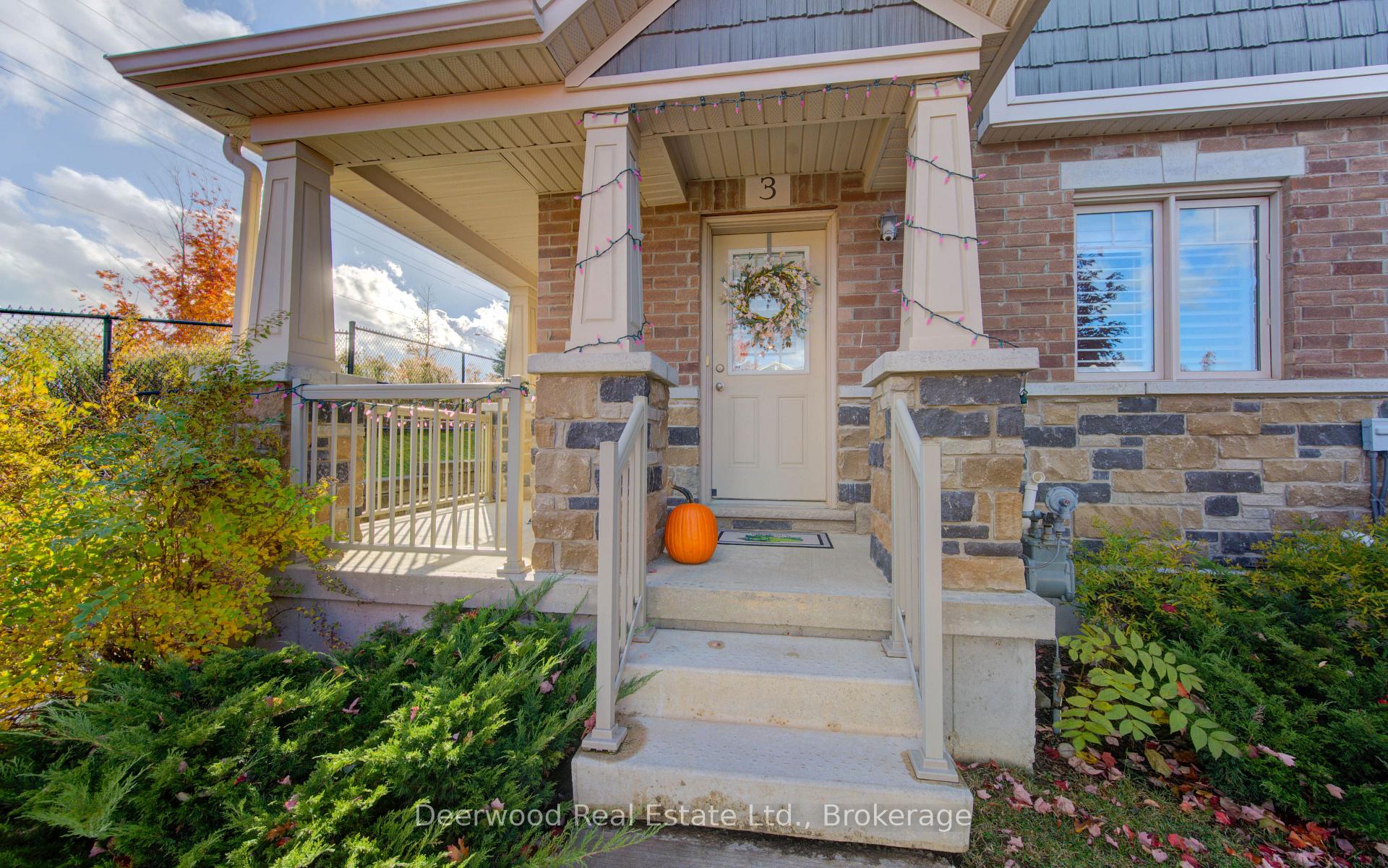 Photo 5 of 3 Nyles Drive, Kitchener — HOMEH