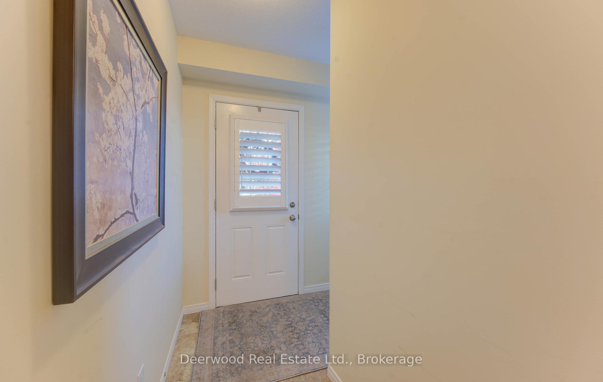 Photo 11 of 3 Nyles Drive, Kitchener — HOMEH