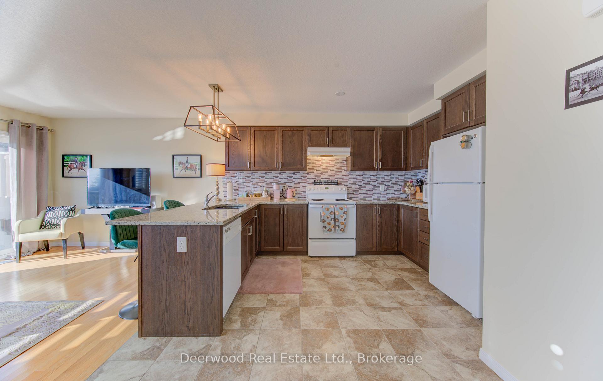 Photo 17 of 3 Nyles Drive, Kitchener — HOMEH
