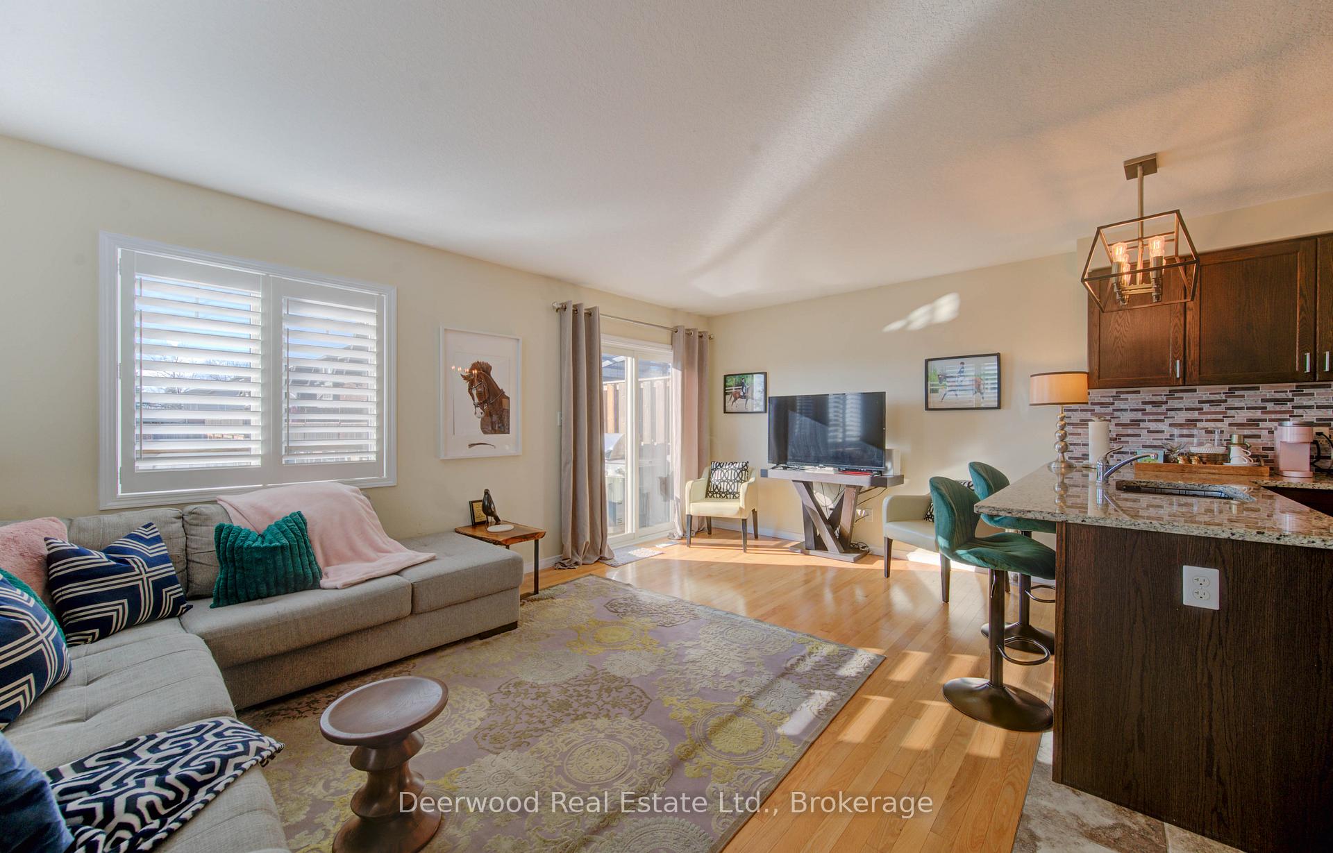 Photo 21 of 3 Nyles Drive, Kitchener — HOMEH