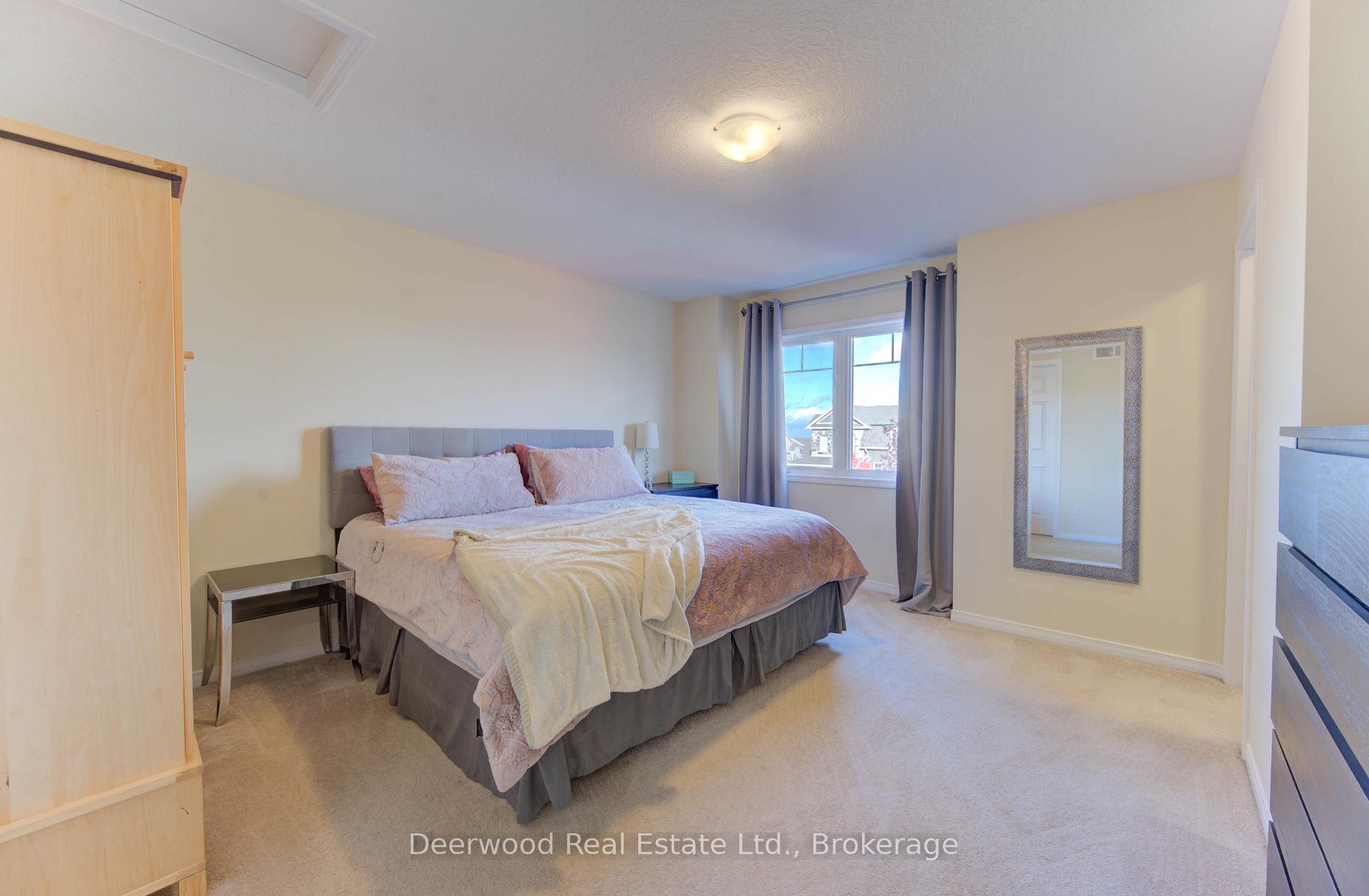 Photo 27 of 3 Nyles Drive, Kitchener — HOMEH