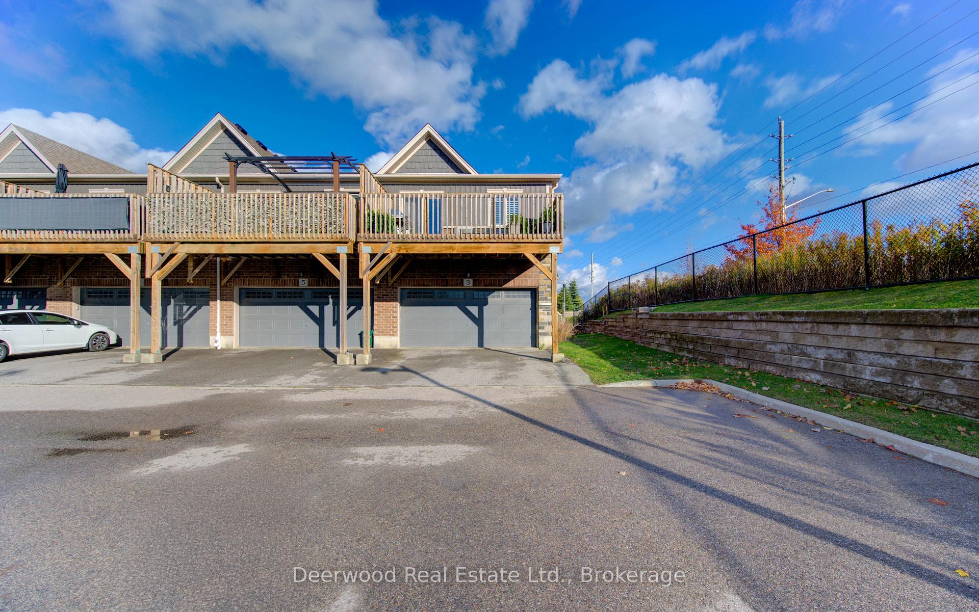 Photo 36 of 3 Nyles Drive, Kitchener — HOMEH