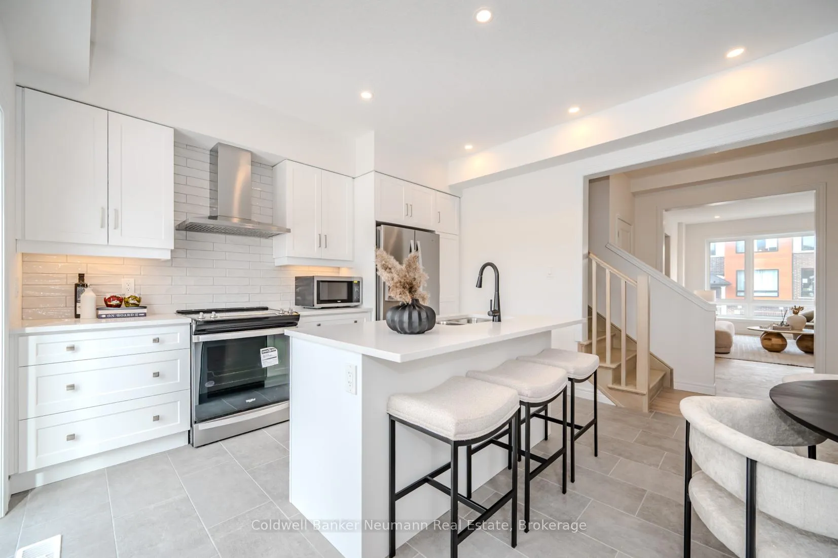 Photo 4 of 8 Sora Lane, Guelph, Grange Road — HOMEH