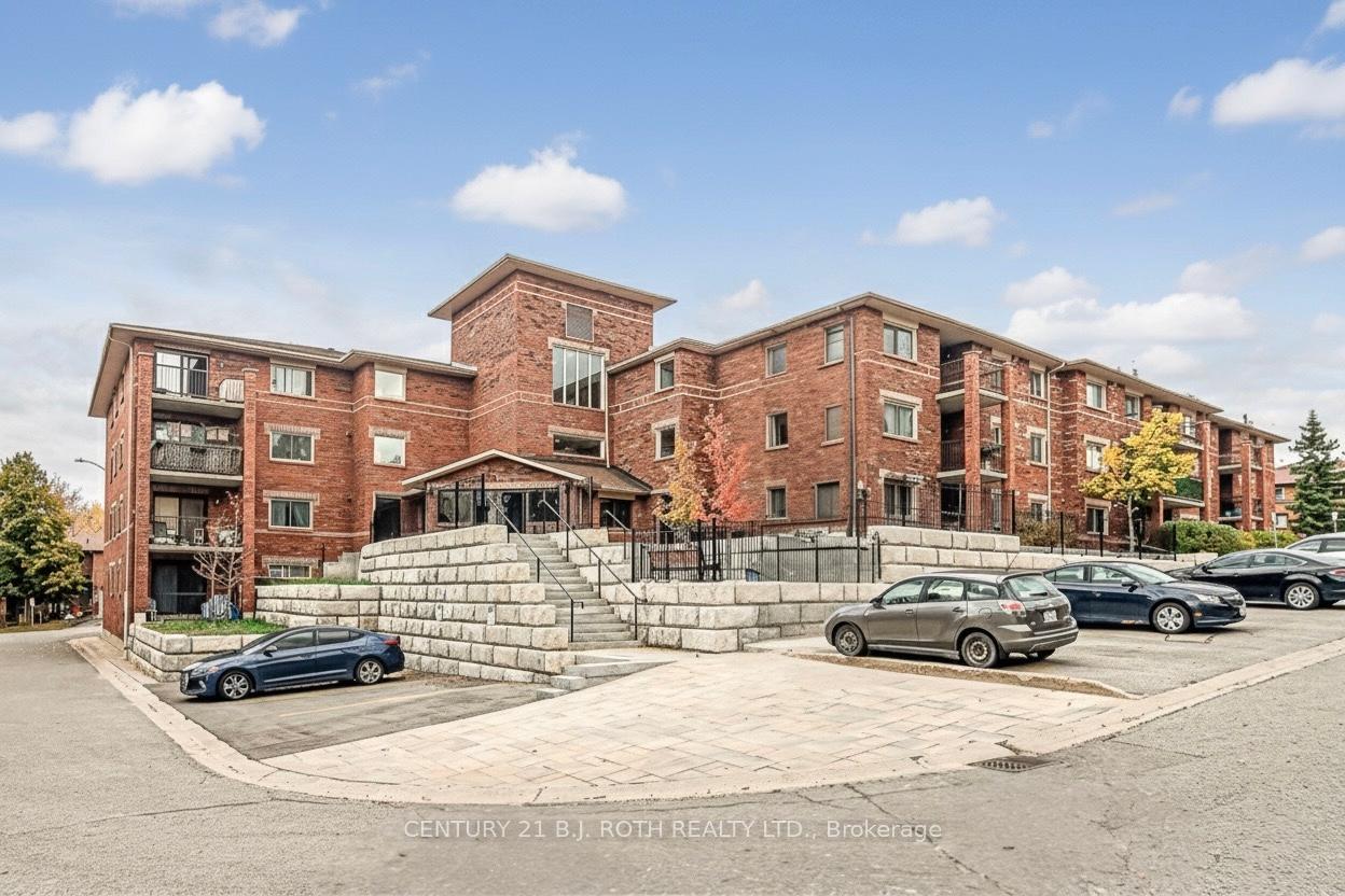 Front of Unit 211, 1 Quail Crescent S