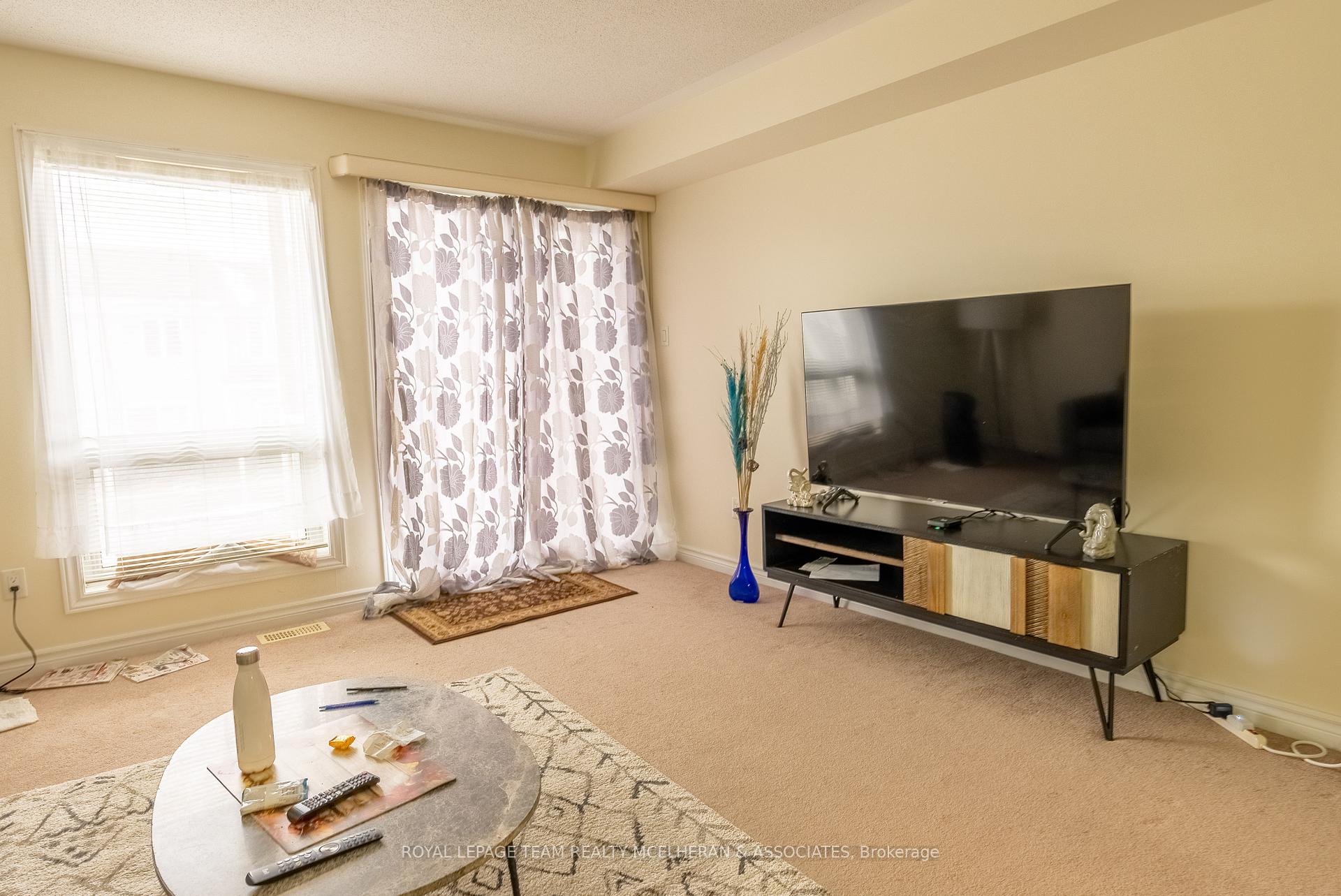 Photo 12 of Unit 35, 618 Chapman Mills Drive, Ottawa, Barrhaven - Strandherd — HOMEH