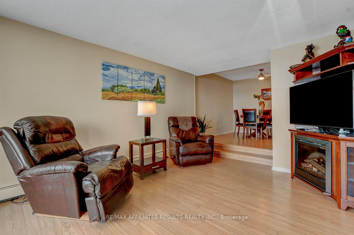 Photo 8 of Unit 1901, 415 Greenview Avenue, Ottawa, Britannia — HOMEH