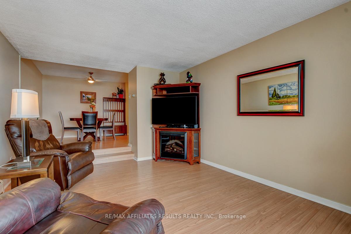 Photo 9 of Unit 1901, 415 Greenview Avenue, Ottawa, Britannia — HOMEH