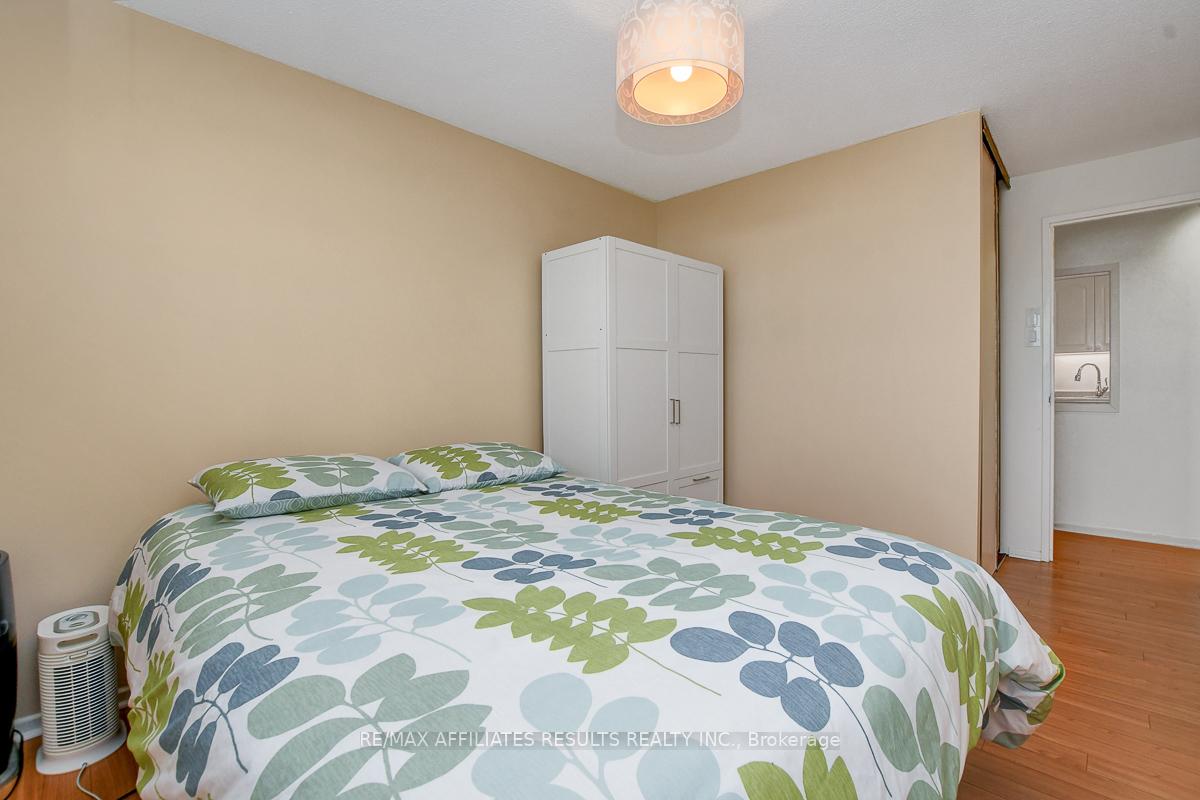 Photo 12 of Unit 1901, 415 Greenview Avenue, Ottawa, Britannia — HOMEH