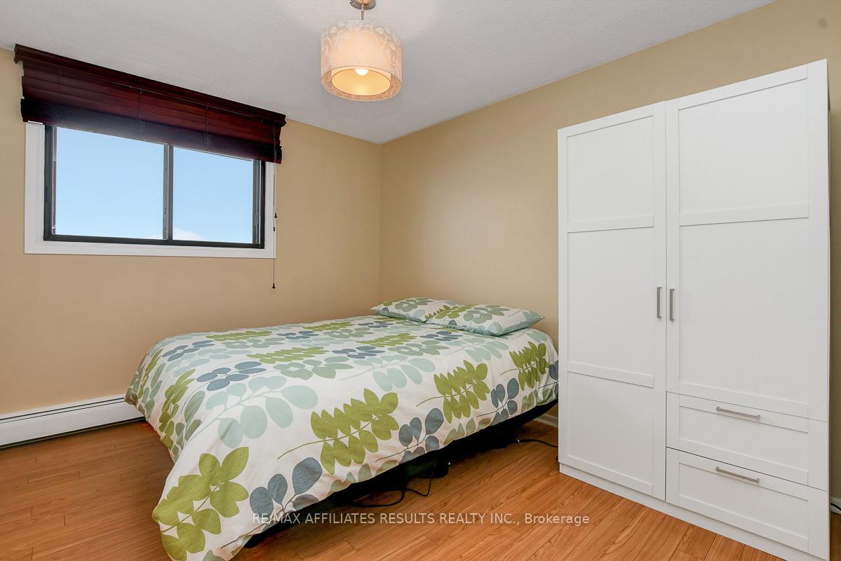 Photo 13 of Unit 1901, 415 Greenview Avenue, Ottawa, Britannia — HOMEH