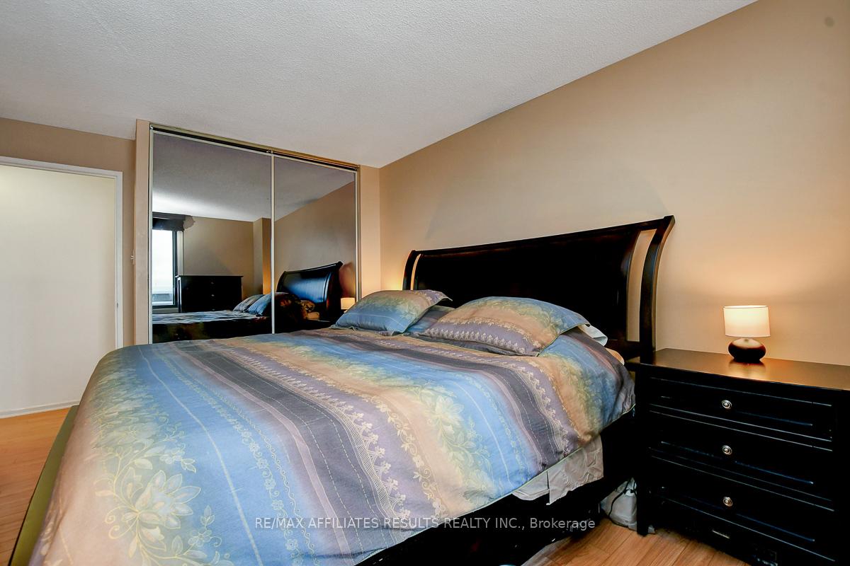 Photo 14 of Unit 1901, 415 Greenview Avenue, Ottawa, Britannia — HOMEH