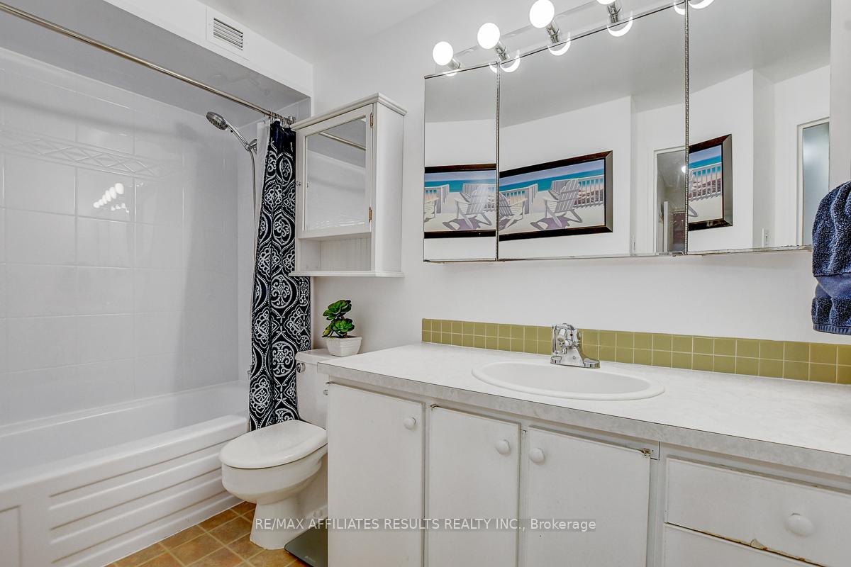 Photo 17 of Unit 1901, 415 Greenview Avenue, Ottawa, Britannia — HOMEH