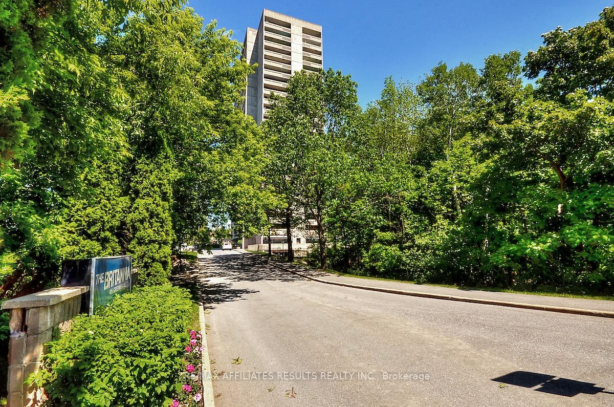 Photo 32 of Unit 1901, 415 Greenview Avenue, Ottawa, Britannia — HOMEH