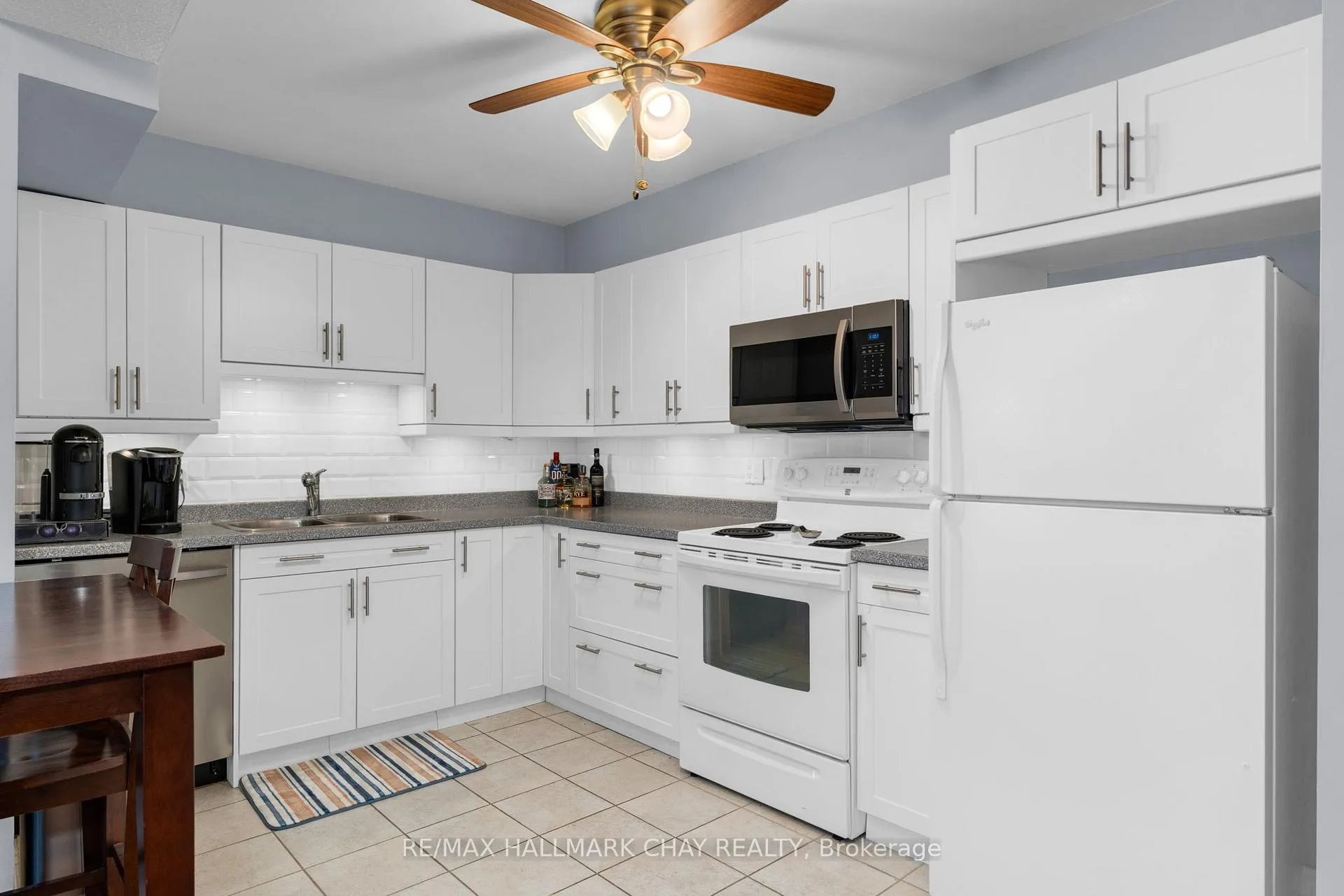 Photo 9 of Unit 108, 120 Bell Farm Road, Barrie, Alliance — HOMEH