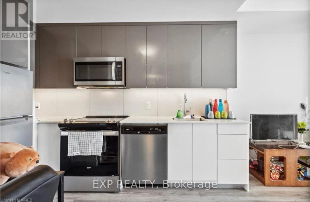Photo 7 of Unit 1612, 60 Frederick Street, Kitchener, City Commercial Core — HOMEH