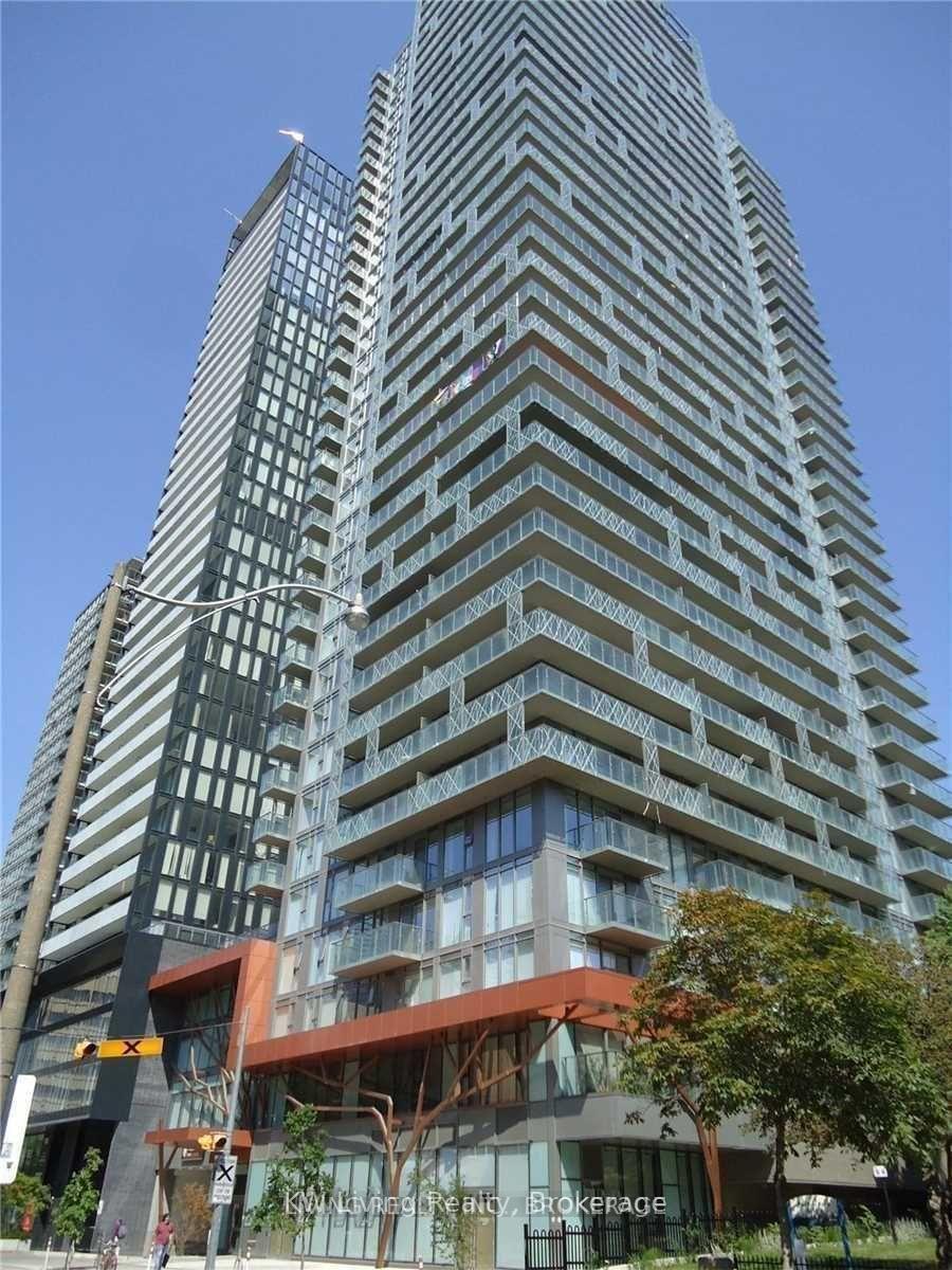 Front of Unit 906, 50 Wellesley Street E