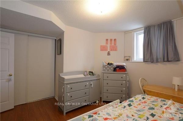 Photo 12 of 123 Briston Private, Ottawa, Hunt Club Park — HOMEH