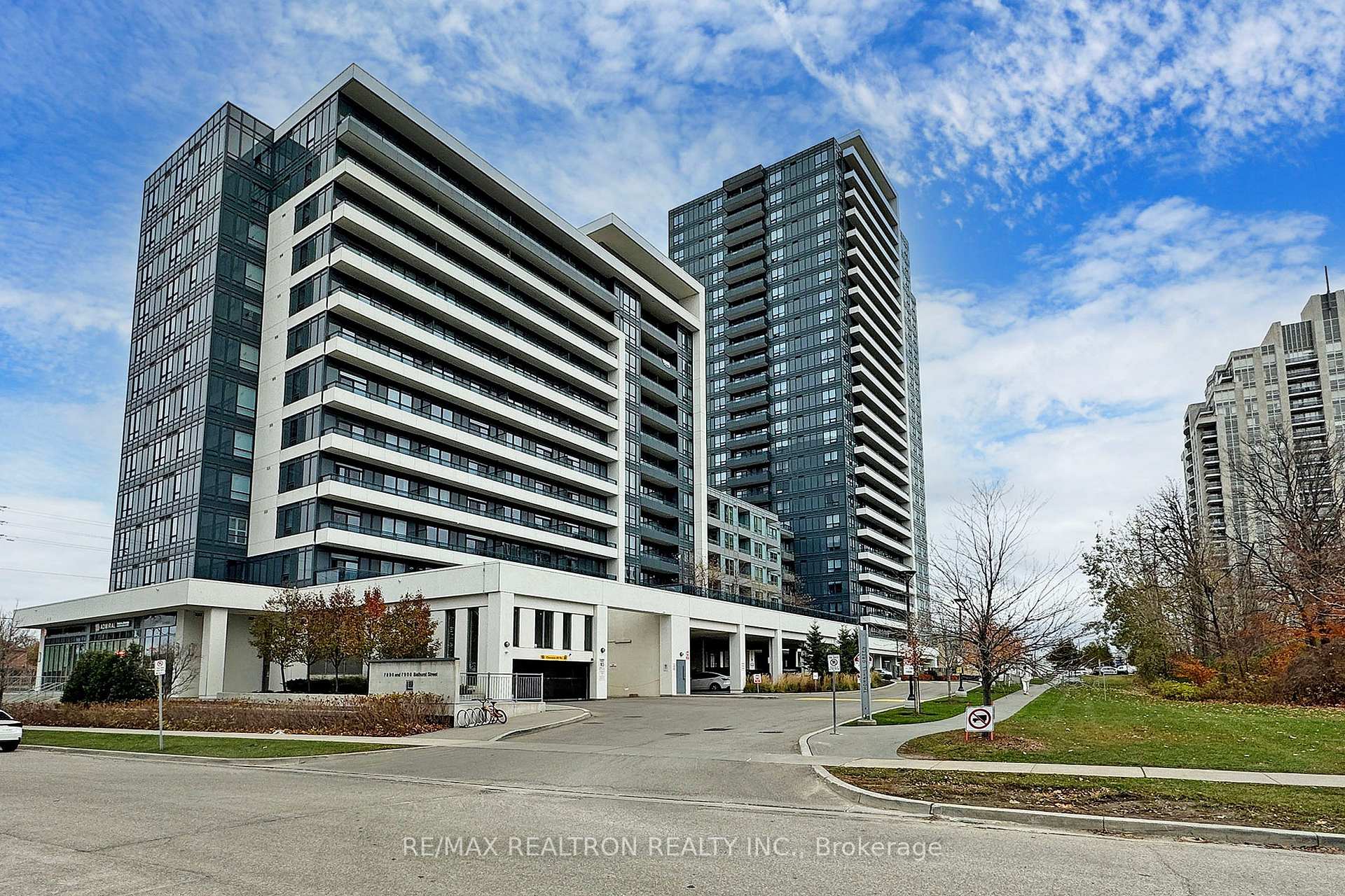 Front of Unit 1703, 7890 Bathurst Street
