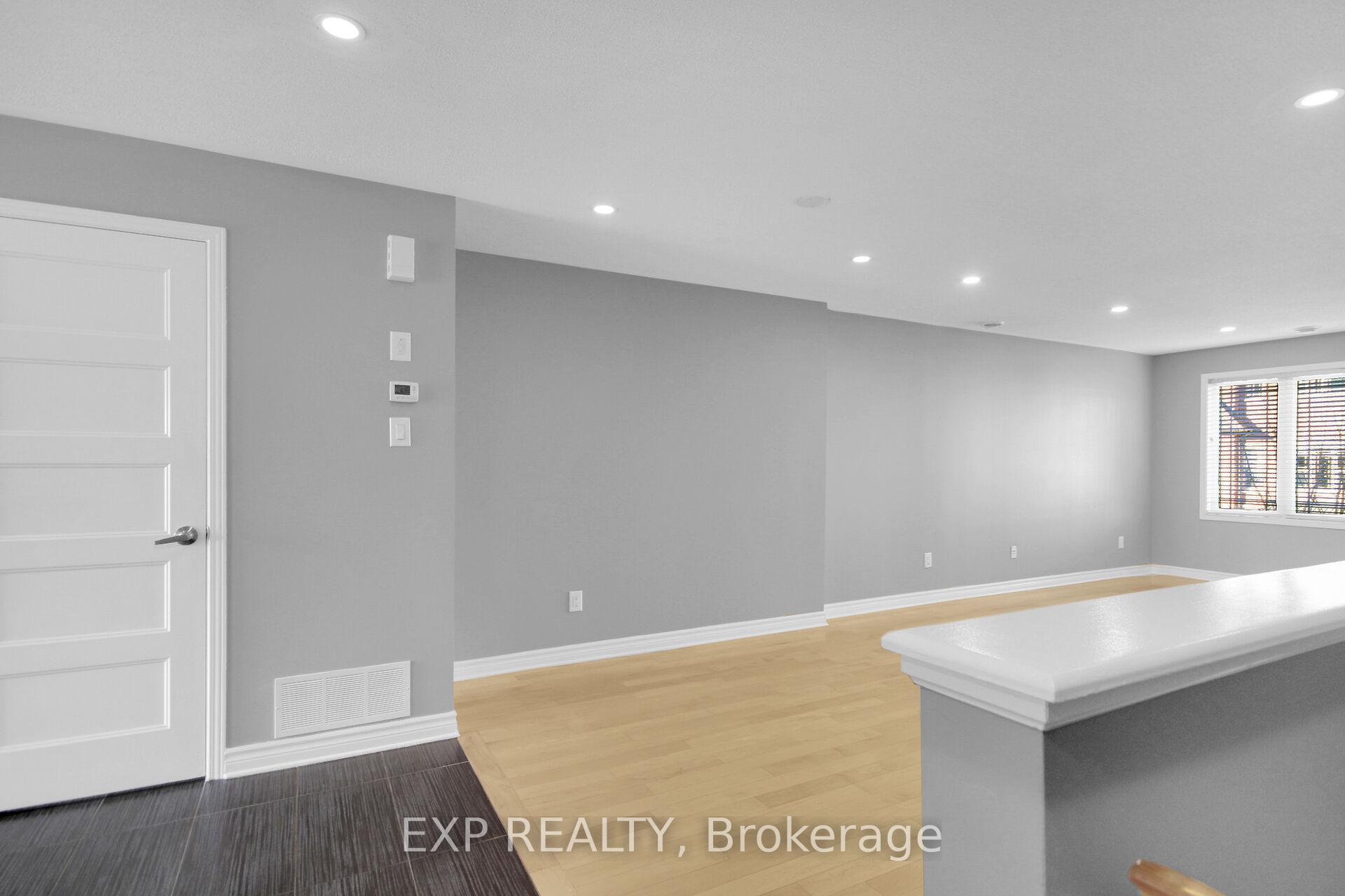 Photo 3 of 416 Leboutillier Avenue, Ottawa, Carson Meadows — HOMEH