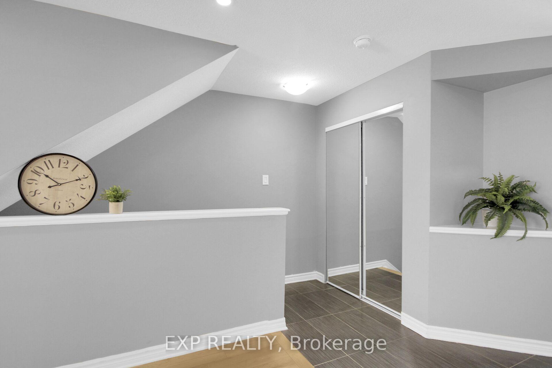Photo 4 of 416 Leboutillier Avenue, Ottawa, Carson Meadows — HOMEH