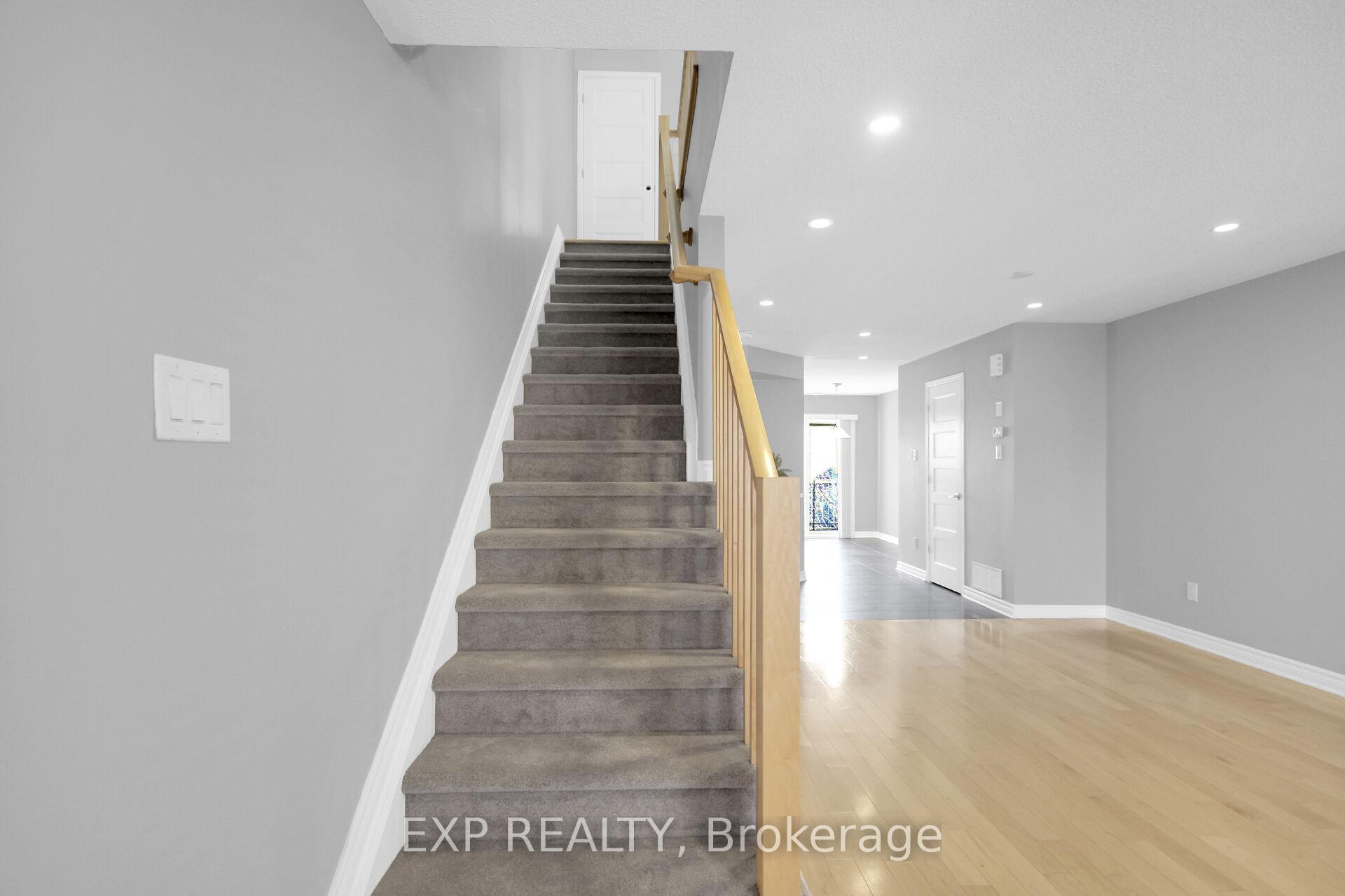 Photo 15 of 416 Leboutillier Avenue, Ottawa, Carson Meadows — HOMEH