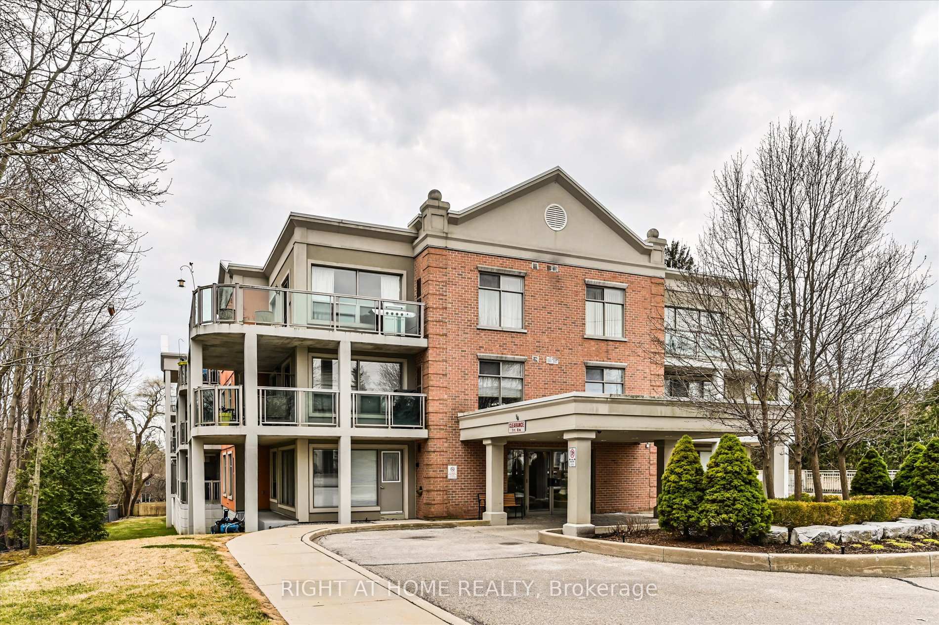 Photo 1 of Unit 204, 245 Pine Grove Road, Vaughan, Islington Woods — HOMEH