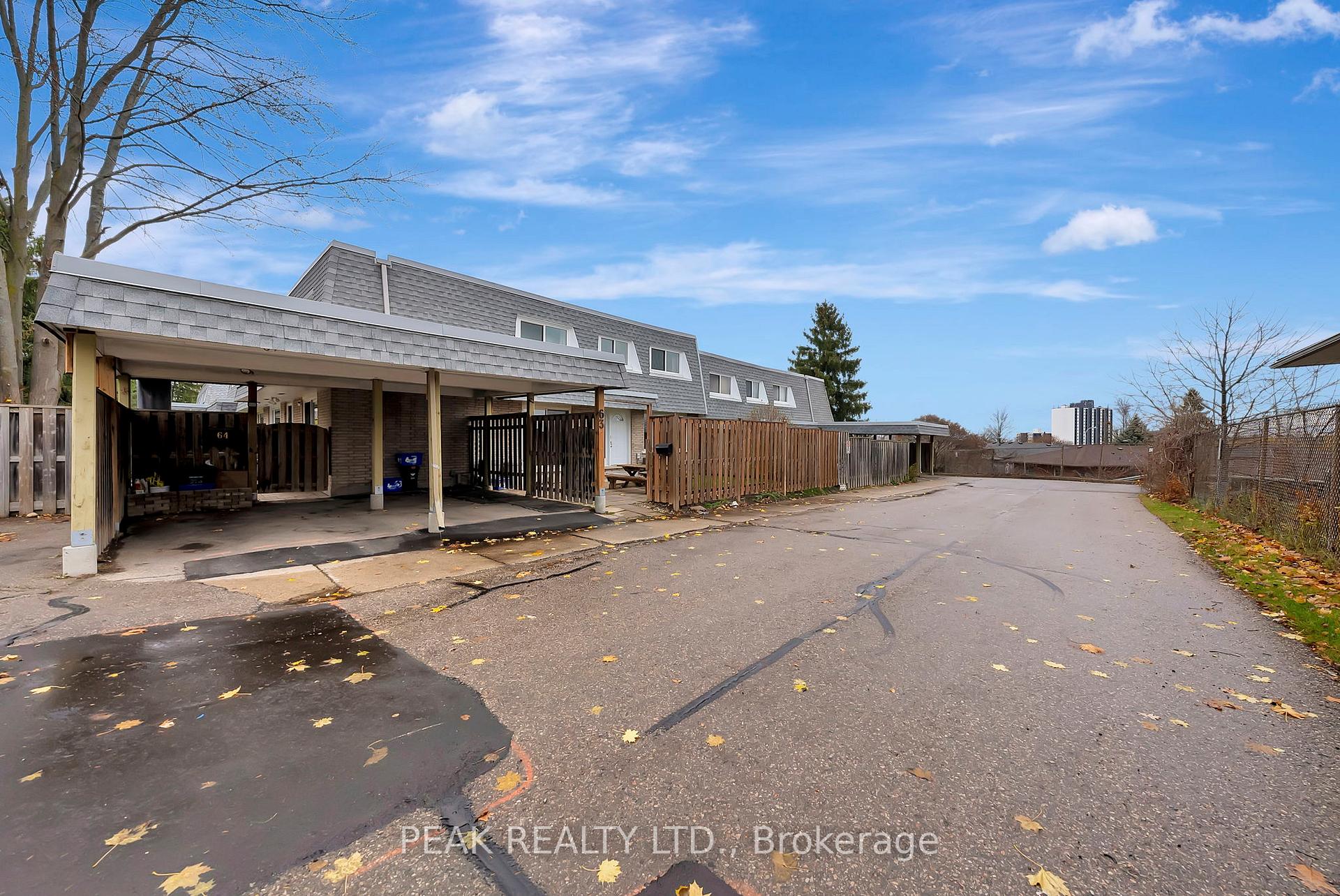 Photo 6 of Unit 63, 14 Williamsburg Road, Kitchener — HOMEH