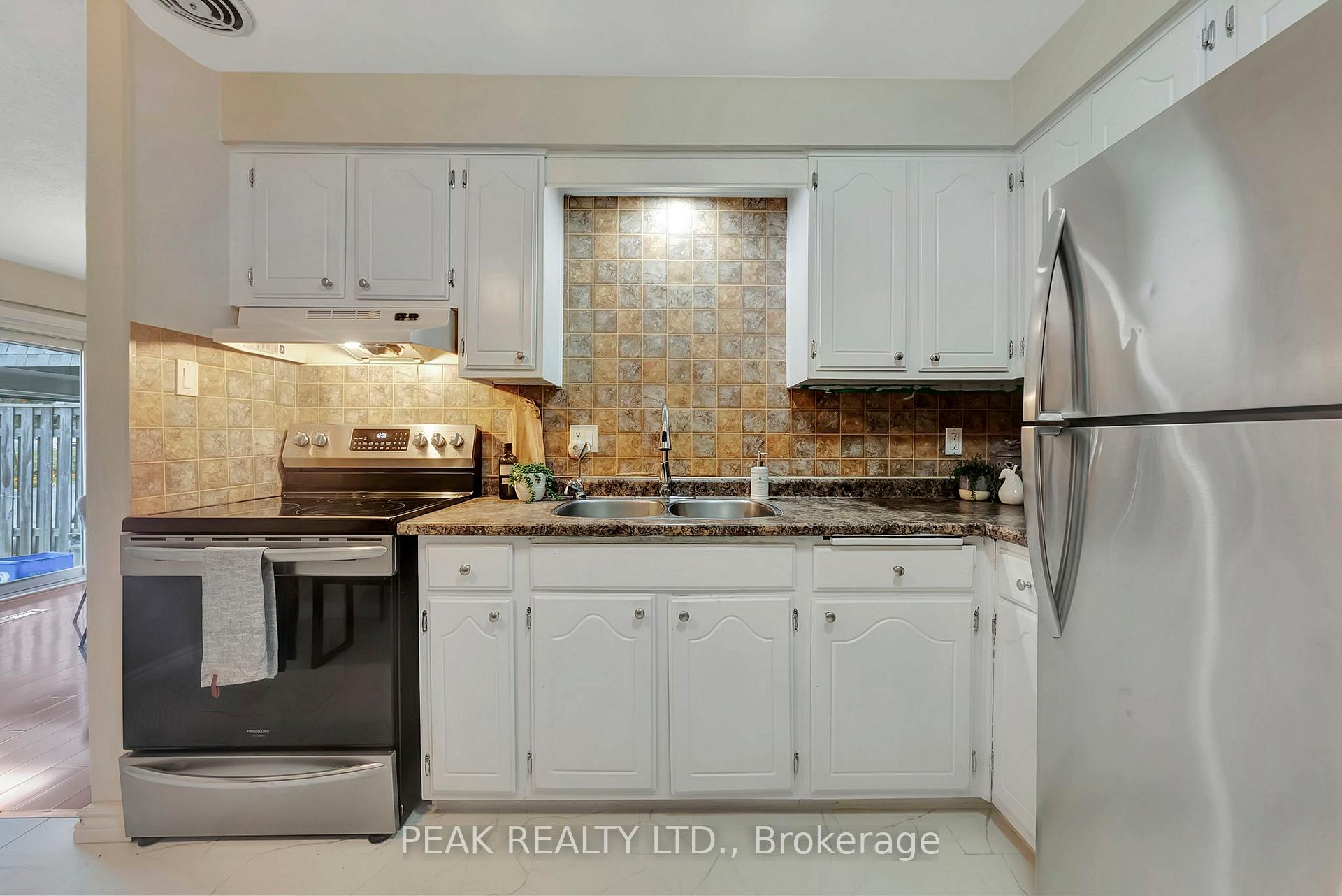 Photo 12 of Unit 63, 14 Williamsburg Road, Kitchener — HOMEH
