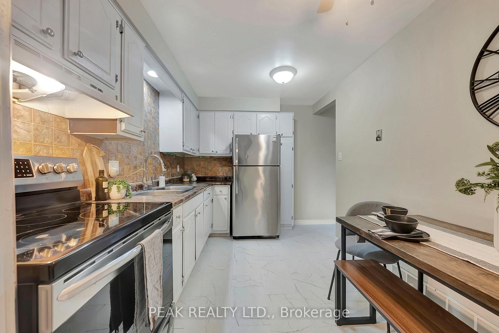 Photo 13 of Unit 63, 14 Williamsburg Road, Kitchener — HOMEH