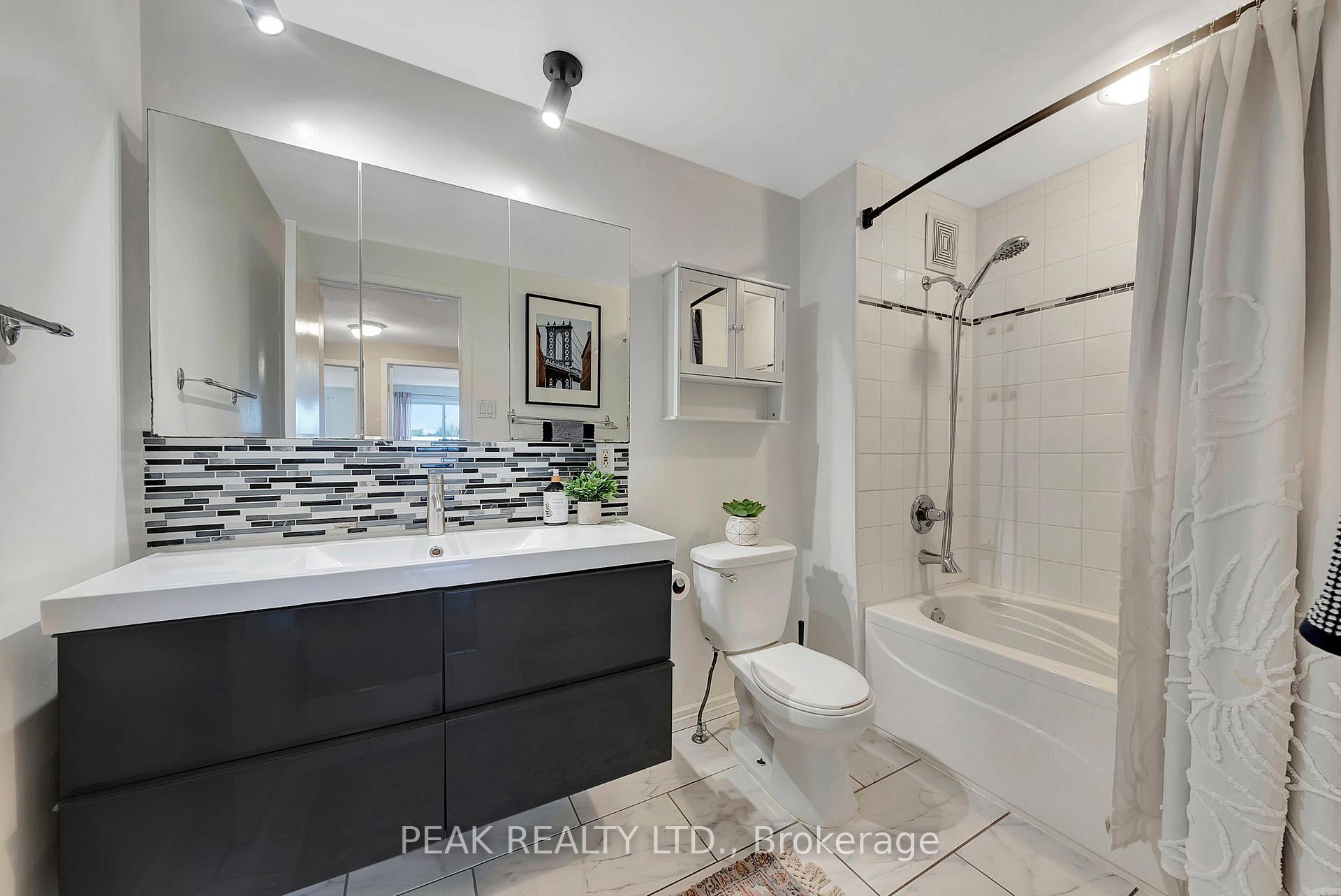 Photo 21 of Unit 63, 14 Williamsburg Road, Kitchener — HOMEH