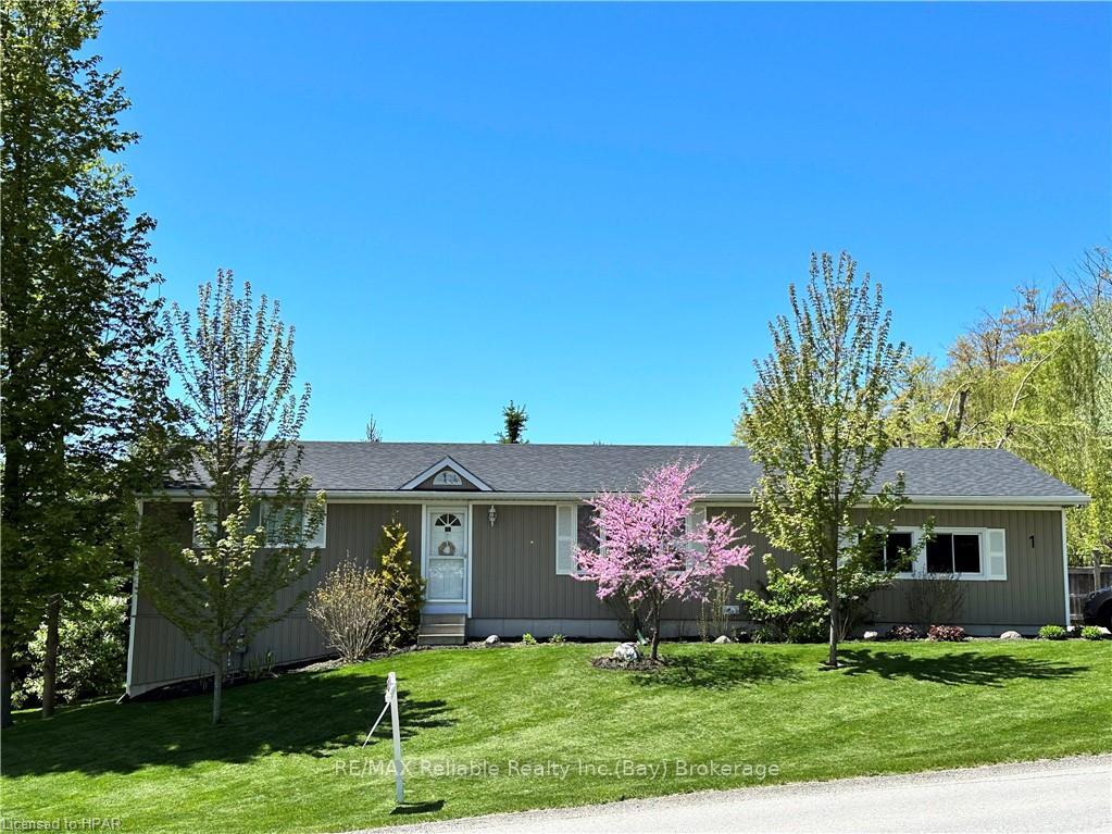 Photo 1 of 1 Hidden Valley Lane, Bluewater, Bayfield — HOMEH