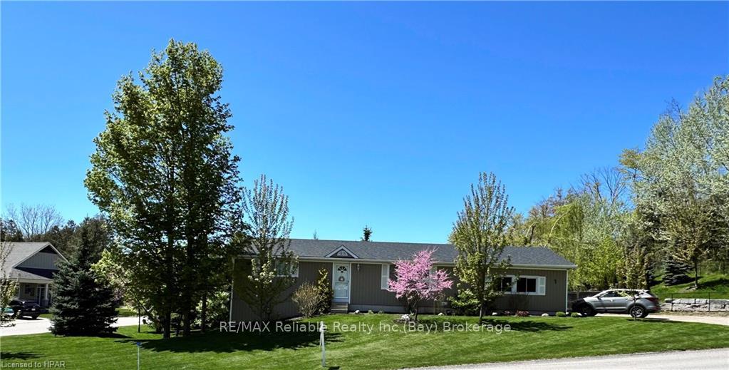 Photo 2 of 1 Hidden Valley Lane, Bluewater, Bayfield — HOMEH