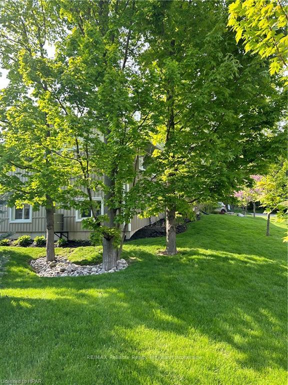 Photo 3 of 1 Hidden Valley Lane, Bluewater, Bayfield — HOMEH
